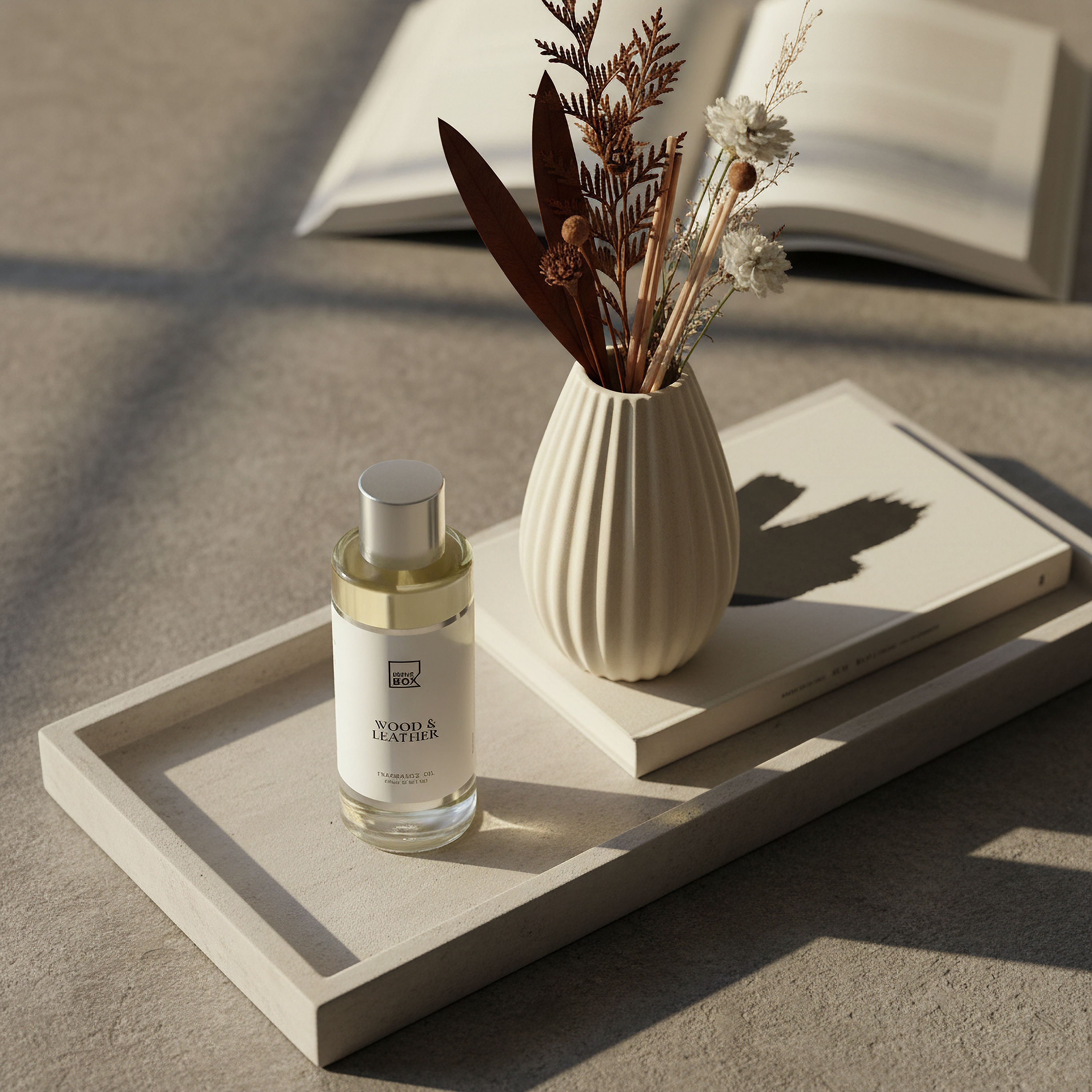 زيت عطري عود وتوباكو في قارورة زجاجية من نينا ألور - 250 مل-hbxhomeware-hbxdecorandfurnishings-image-3