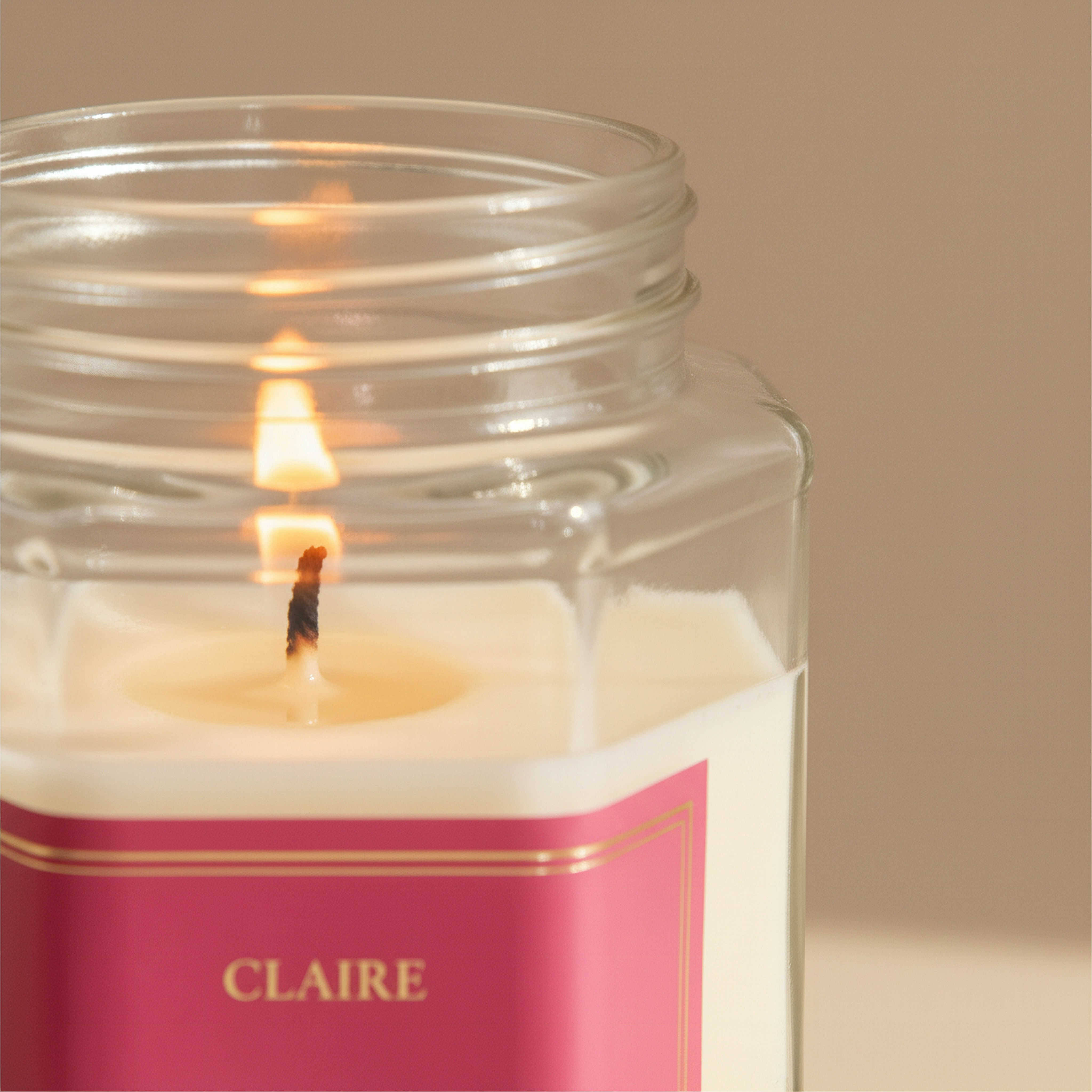 جرة شمعة برجاندي كوكو بينك من نينا كلير - 150 جرام-hbxhomeware-homefragrance-fragrantcandles-image-2