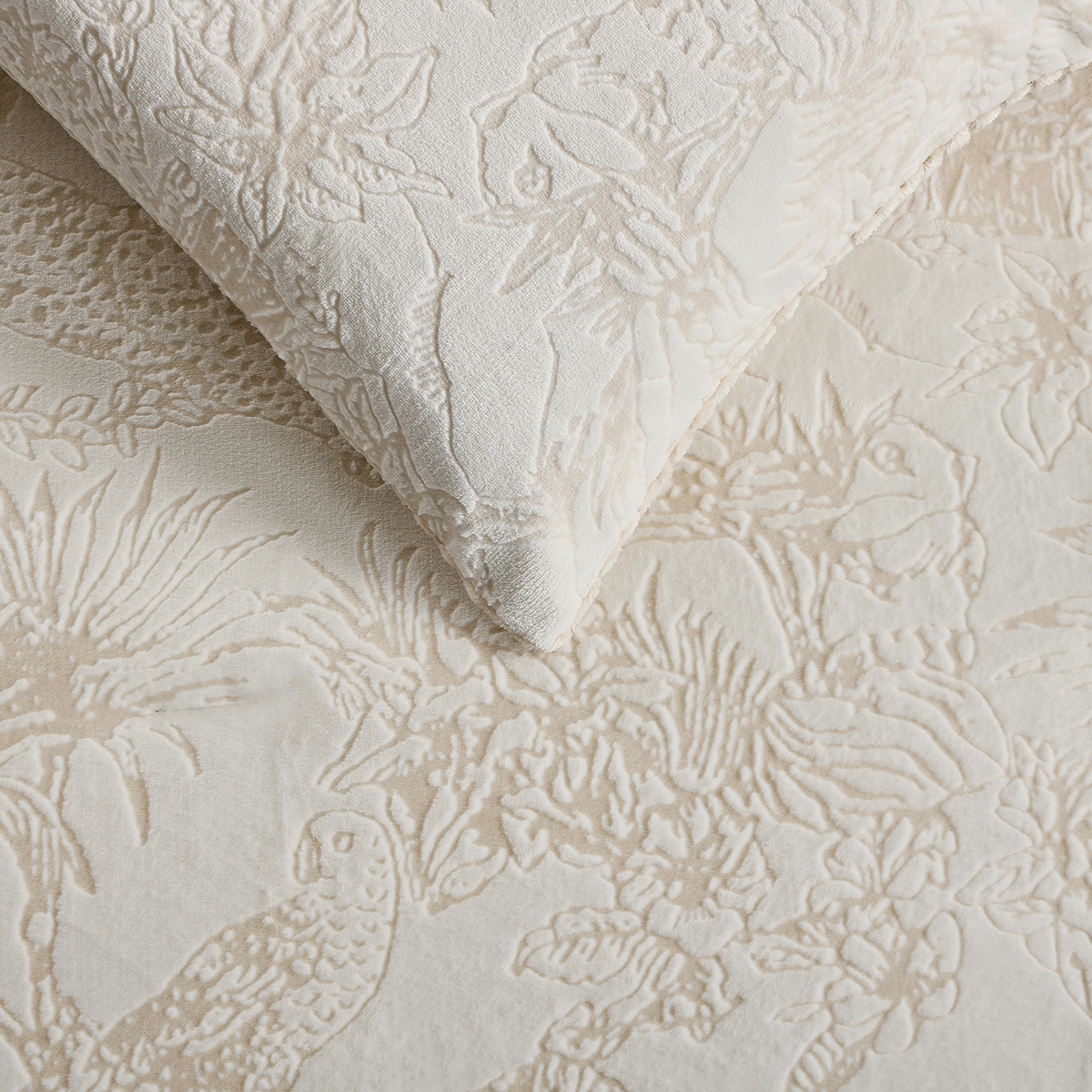 طقم لحاف توين فلانيل وميكروميلك مخملي 3 قطع من برن ليو - 150×220 سم-hbxhomeware-hbxbedroom-image-5