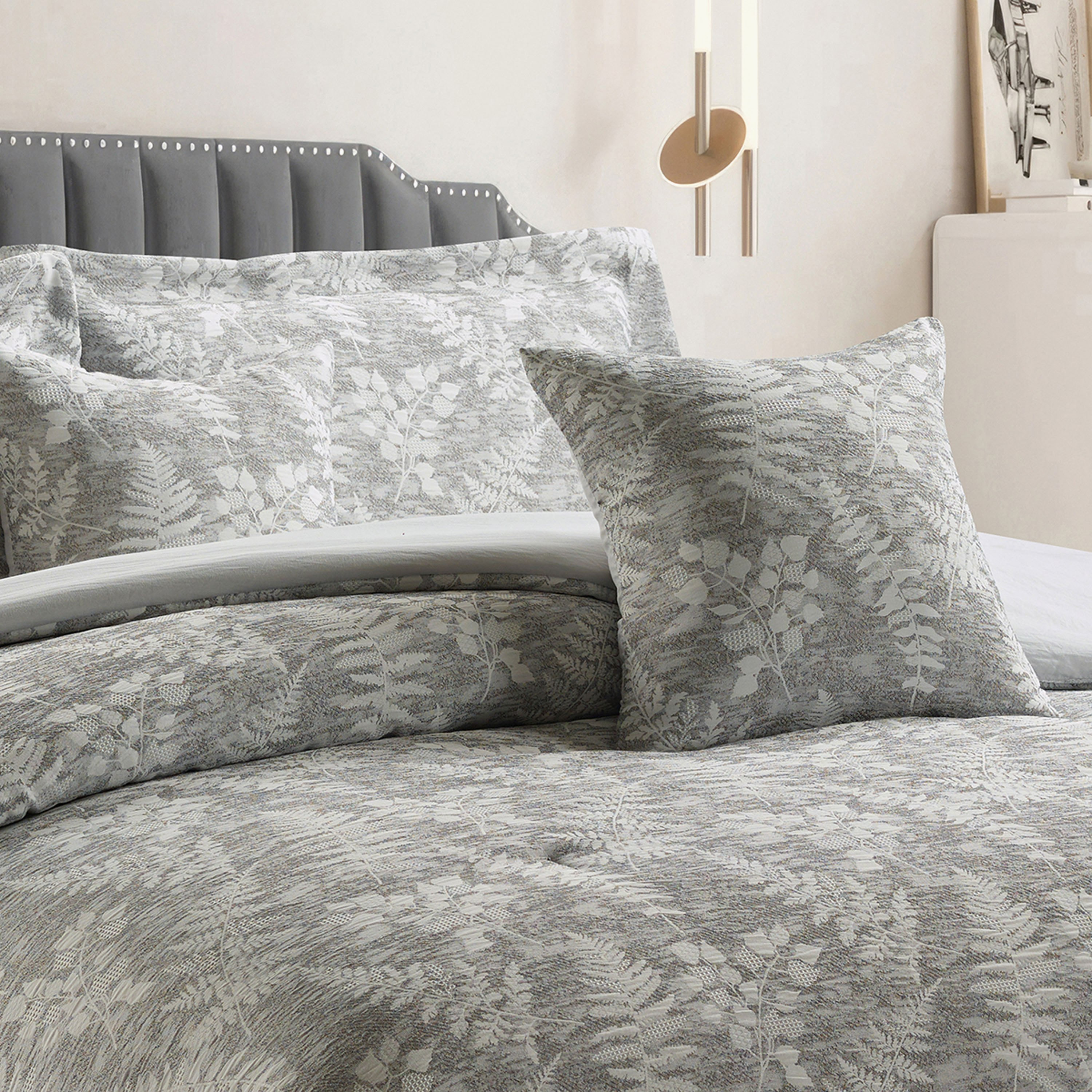 طقم لحاف مقاس كينج 5 قطع بتصميم أوراق شجر من براكستون - 220x240 سم-hbxhomeware-hbxbedroom-image-2