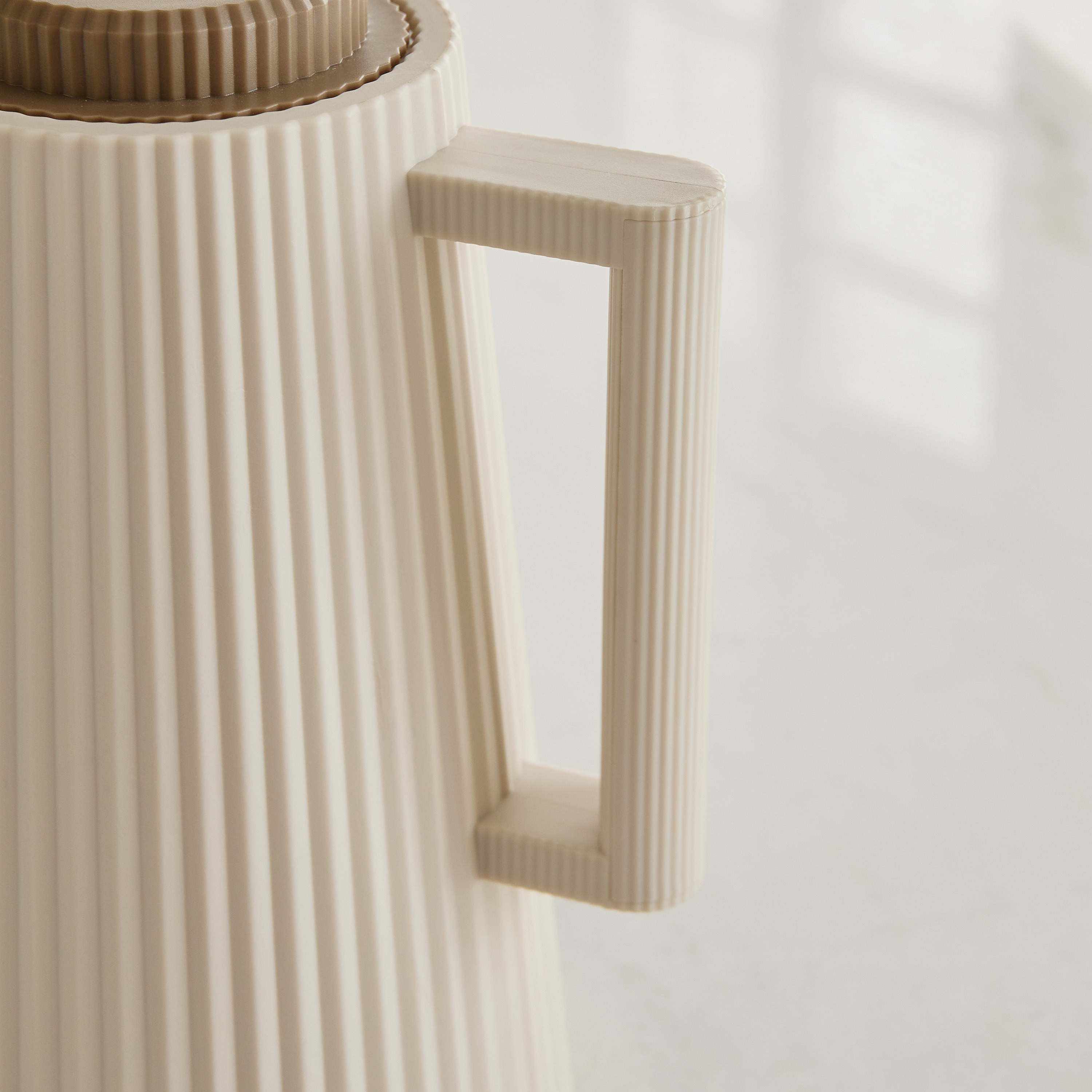 ترمس من ريدج - 1 لتر-hbxhomeware-hbxkitchen-image-4