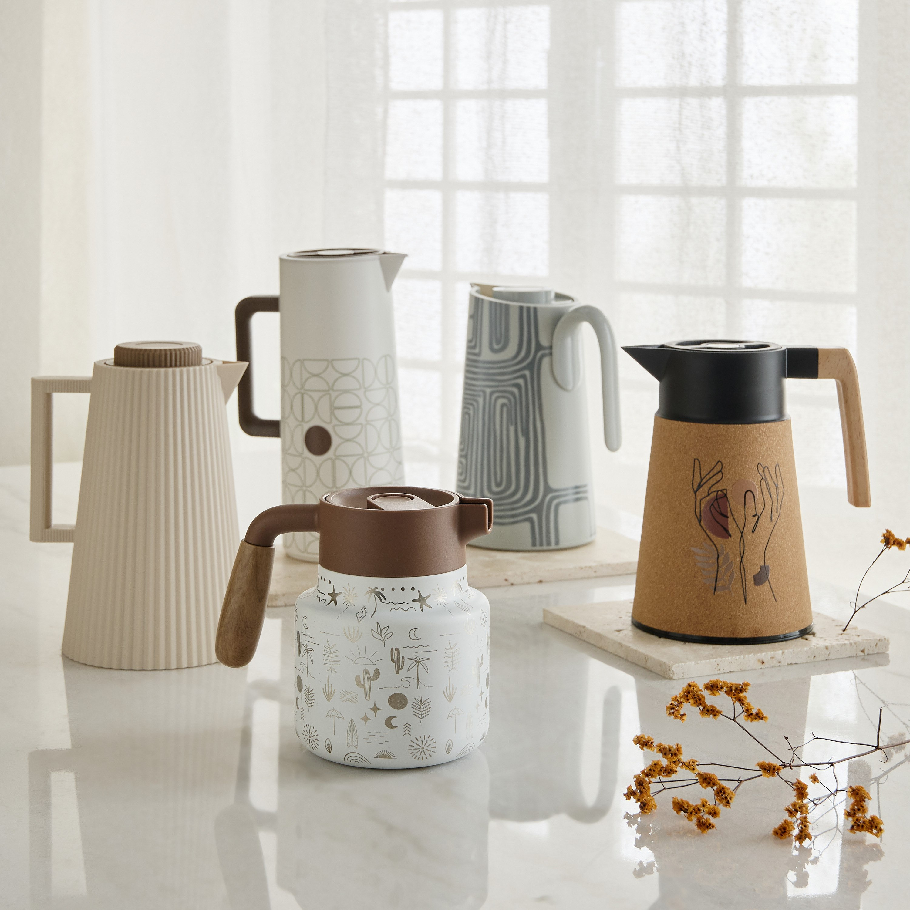 Ridge Hot and Cold Cork Vacuum Flask - 1 L-hbxhomeware-hbxkitchen-image-5