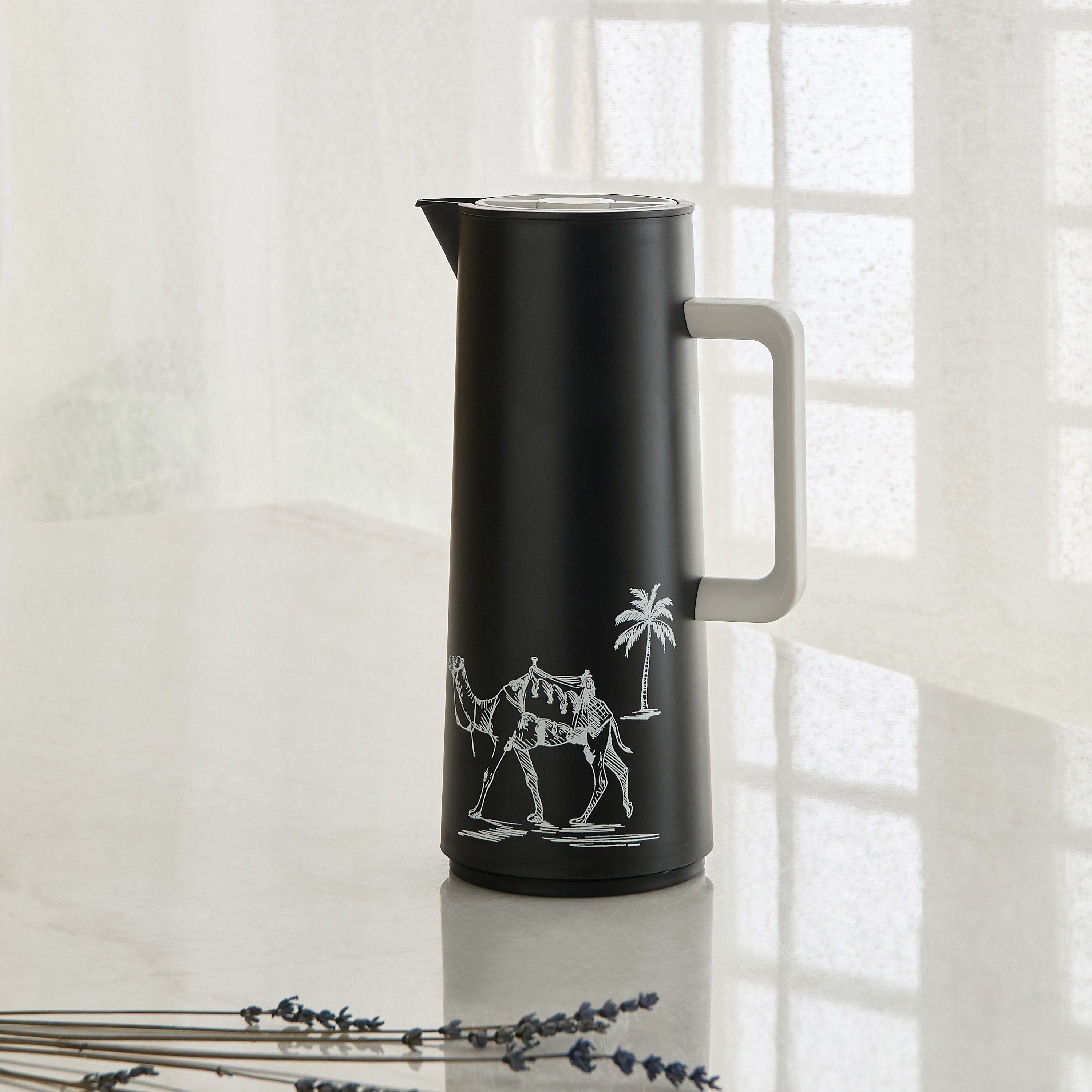 Ridge Hot and Cold Camel Vacuum Flask - 1 L-hbxhomeware-hbxkitchen-image-1