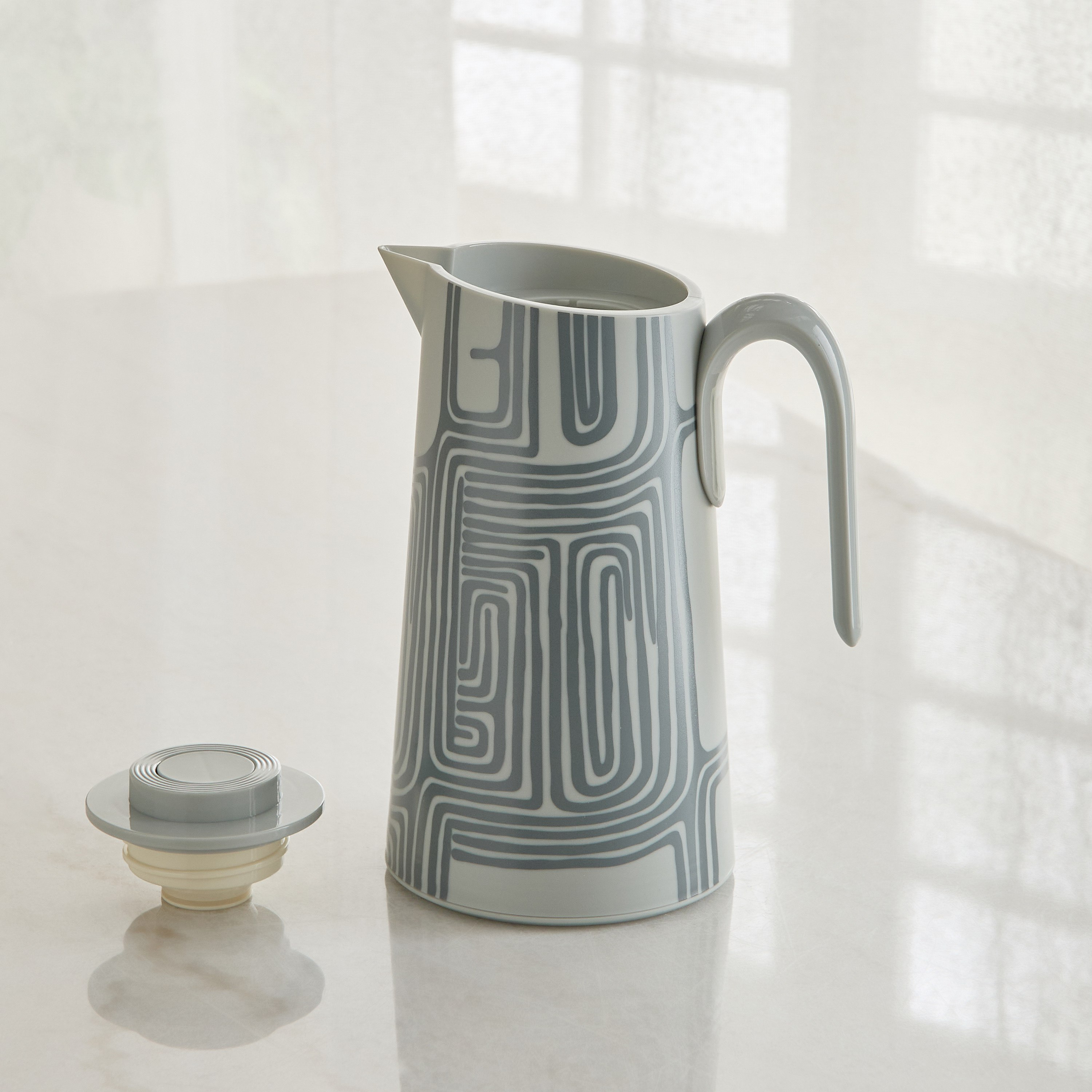 Ridge Hot and Cold Vacuum Flask - 1 L-hbxhomeware-hbxkitchen-image-2