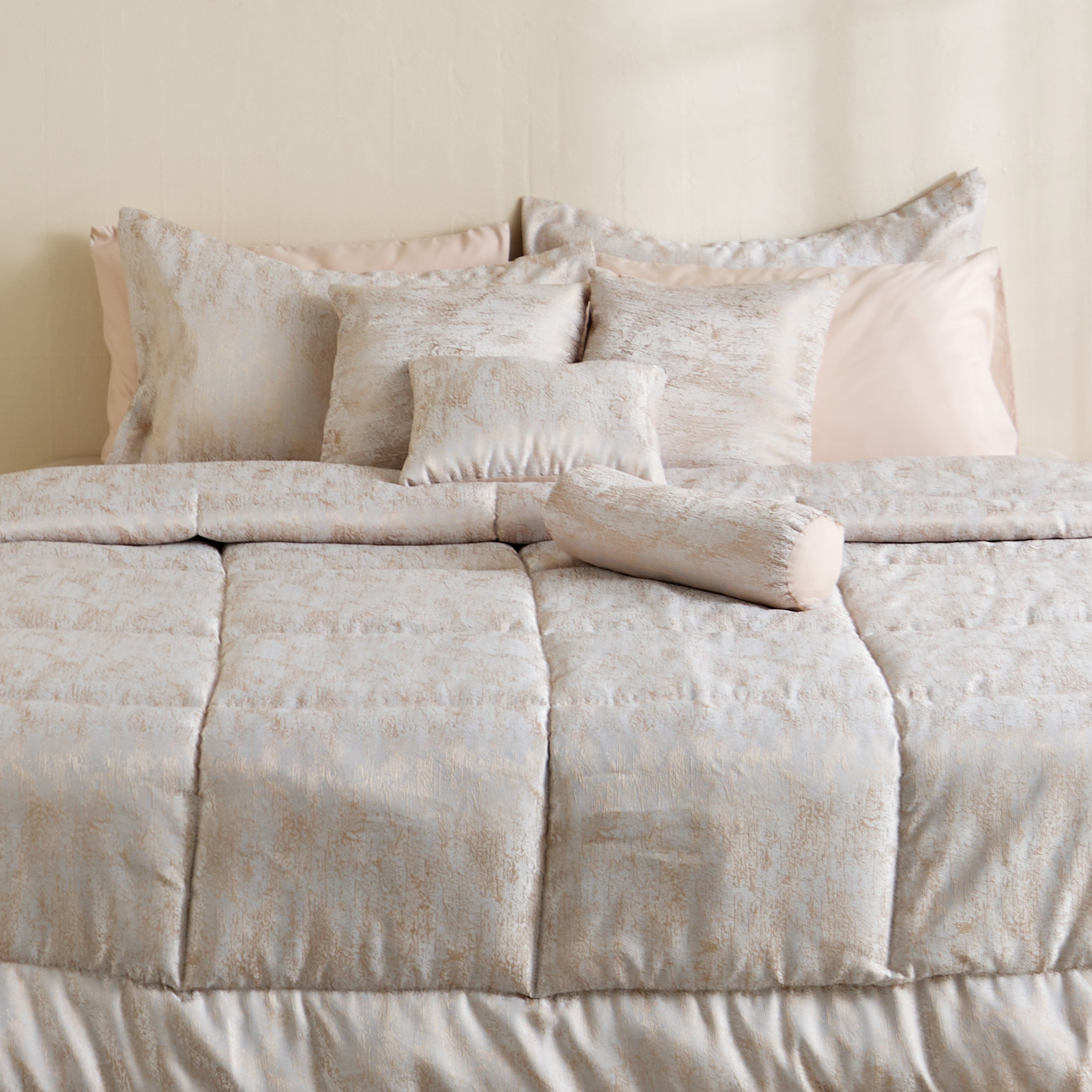 Samara 10-Piece Jacquard BIAB Super King Comforter Set - 240x260 cm-hbxhomeware-hbxbedroom-image-2