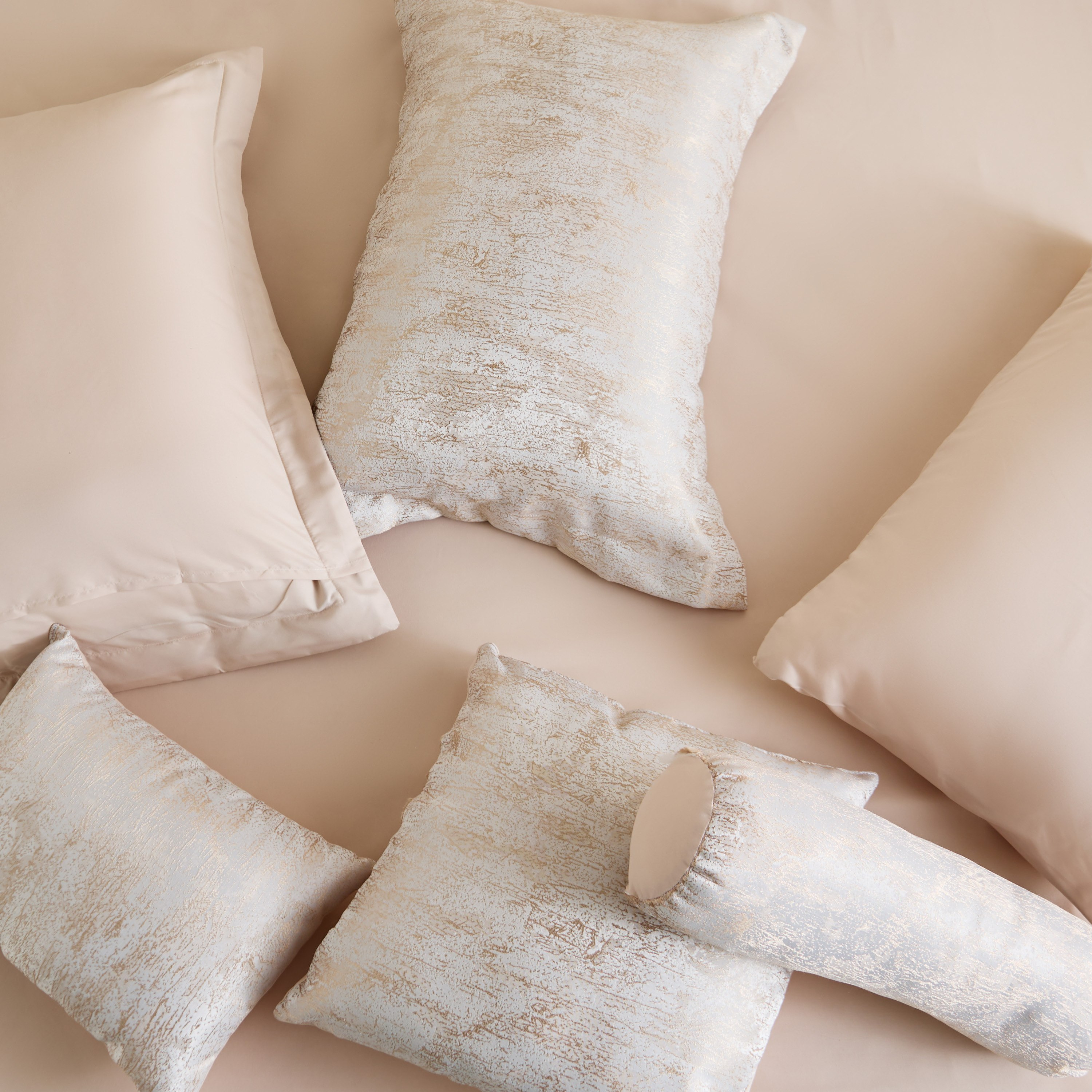 Samara 10-Piece Jacquard BIAB Super King Comforter Set - 240x260 cm-hbxhomeware-hbxbedroom-image-5