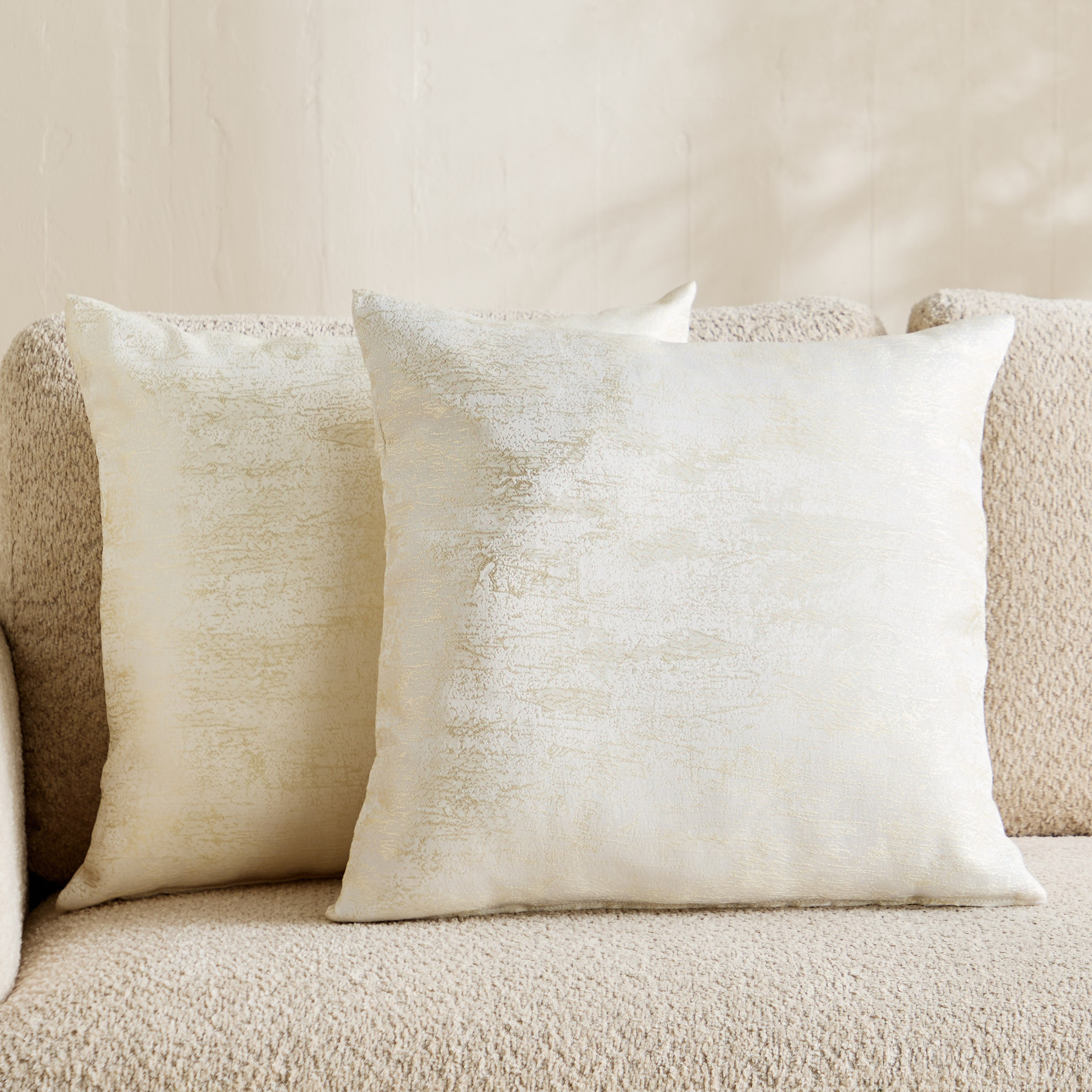 Cozy Duo Samara 2-Piece Jacquard Filled Cushion Set - 50x50 cm-hbxlivingroom-furnishings-cushionsandcovers-filledcushions-image-1