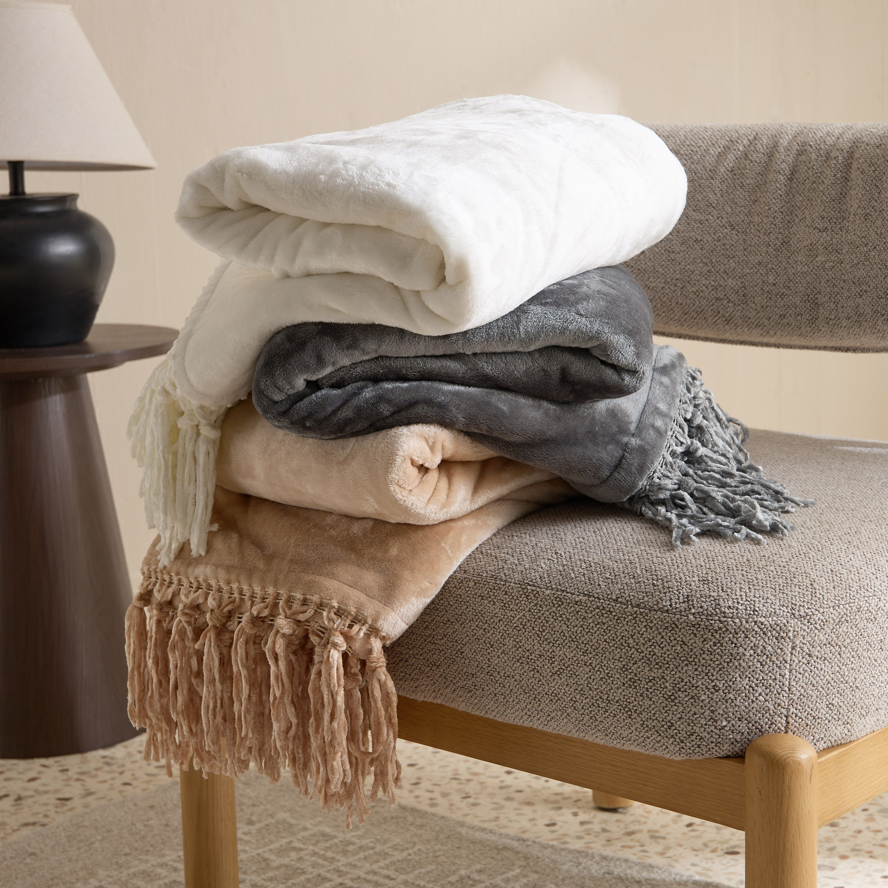بطانية خفيفة مخملية من لافيش - 130x180 سم-hbxhomeware-hbxbedroom-image-5
