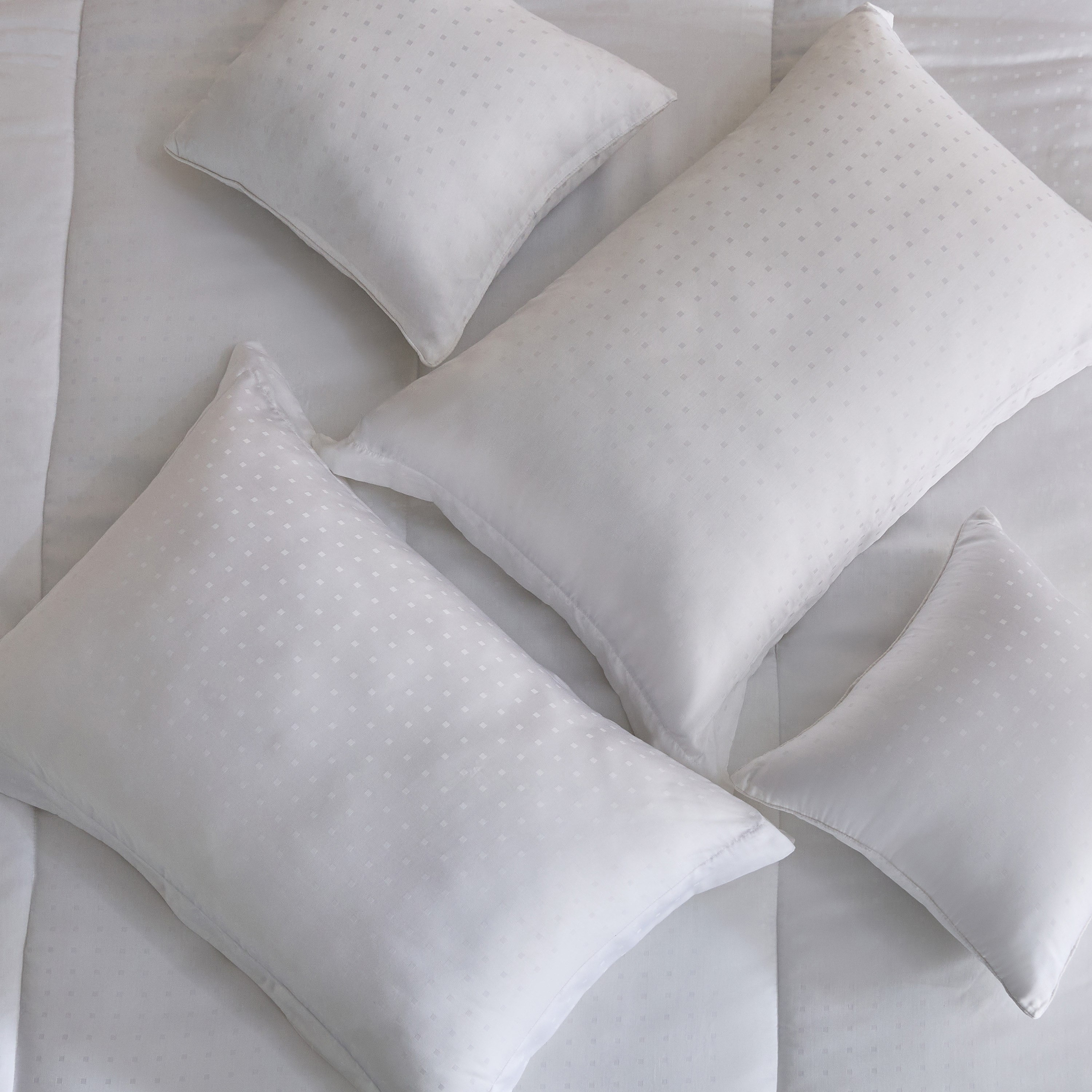 طقم لحاف كينج دوبي تينسل بعدد خيوط 300 خيط 5 قطع من تينسيلبليس - 220x240 سم-hbxhomeware-hbxbedroom-image-5