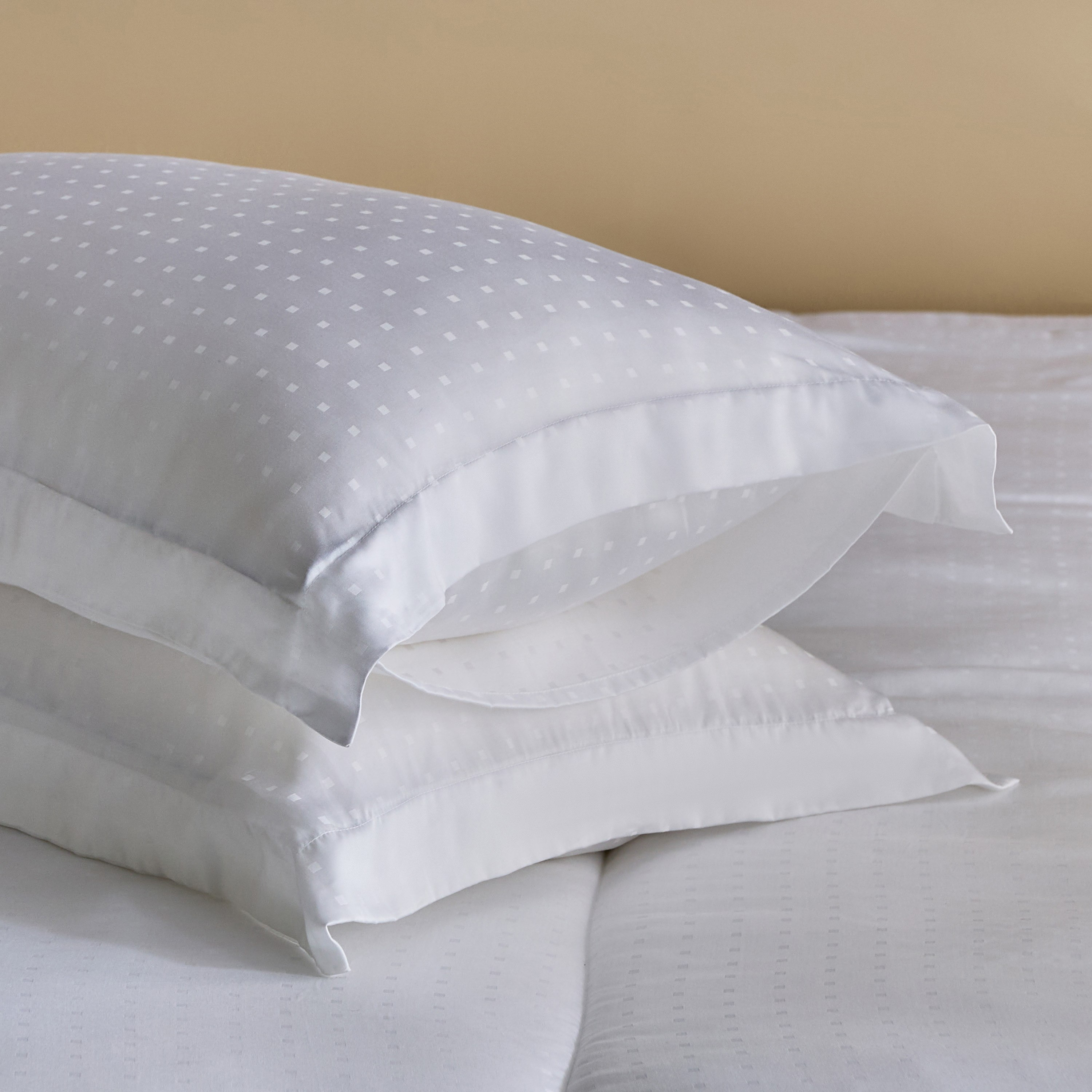 طقم لحاف كينج دوبي تينسل بعدد خيوط 300 خيط 5 قطع من تينسيلبليس - 220x240 سم-hbxhomeware-hbxbedroom-image-6
