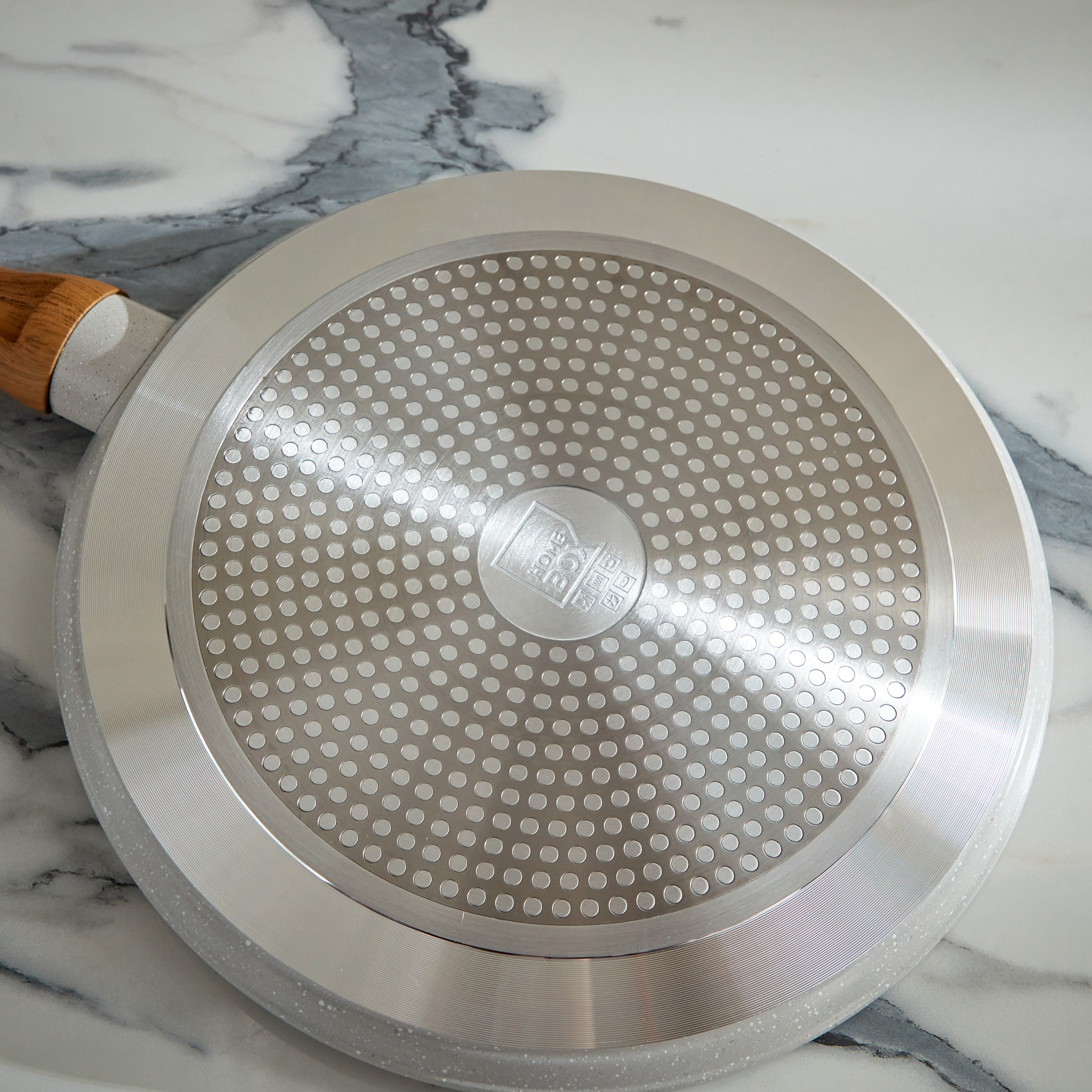 La Natura Forged Tawa Crepe Pan with Induction - 28 cm-hbxkitchen-kitchenware-foodpreparation-image-3