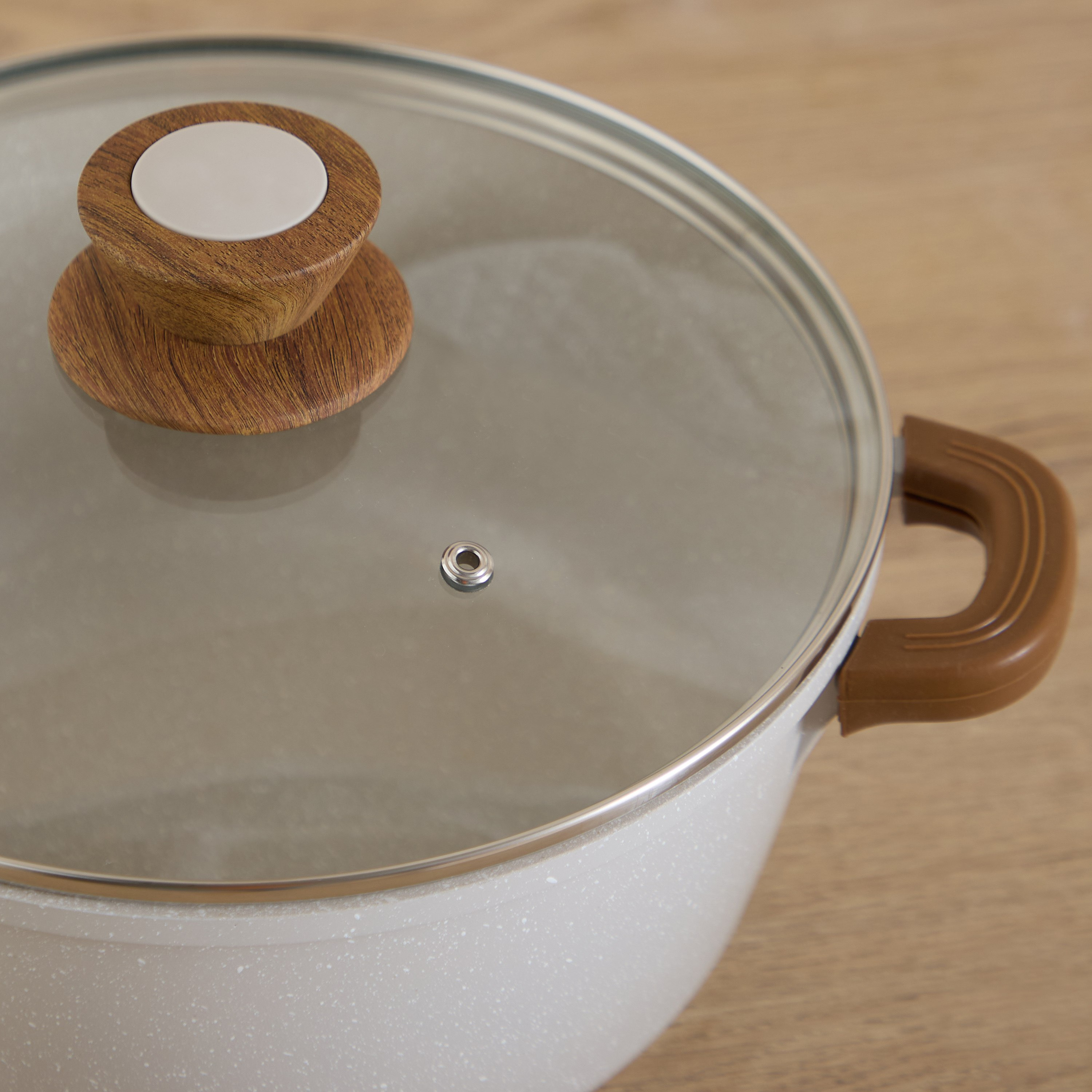 La Natura Deep Casserole with Induction and Lid - 24 cm-hbxkitchen-kitchenware-foodpreparation-image-3