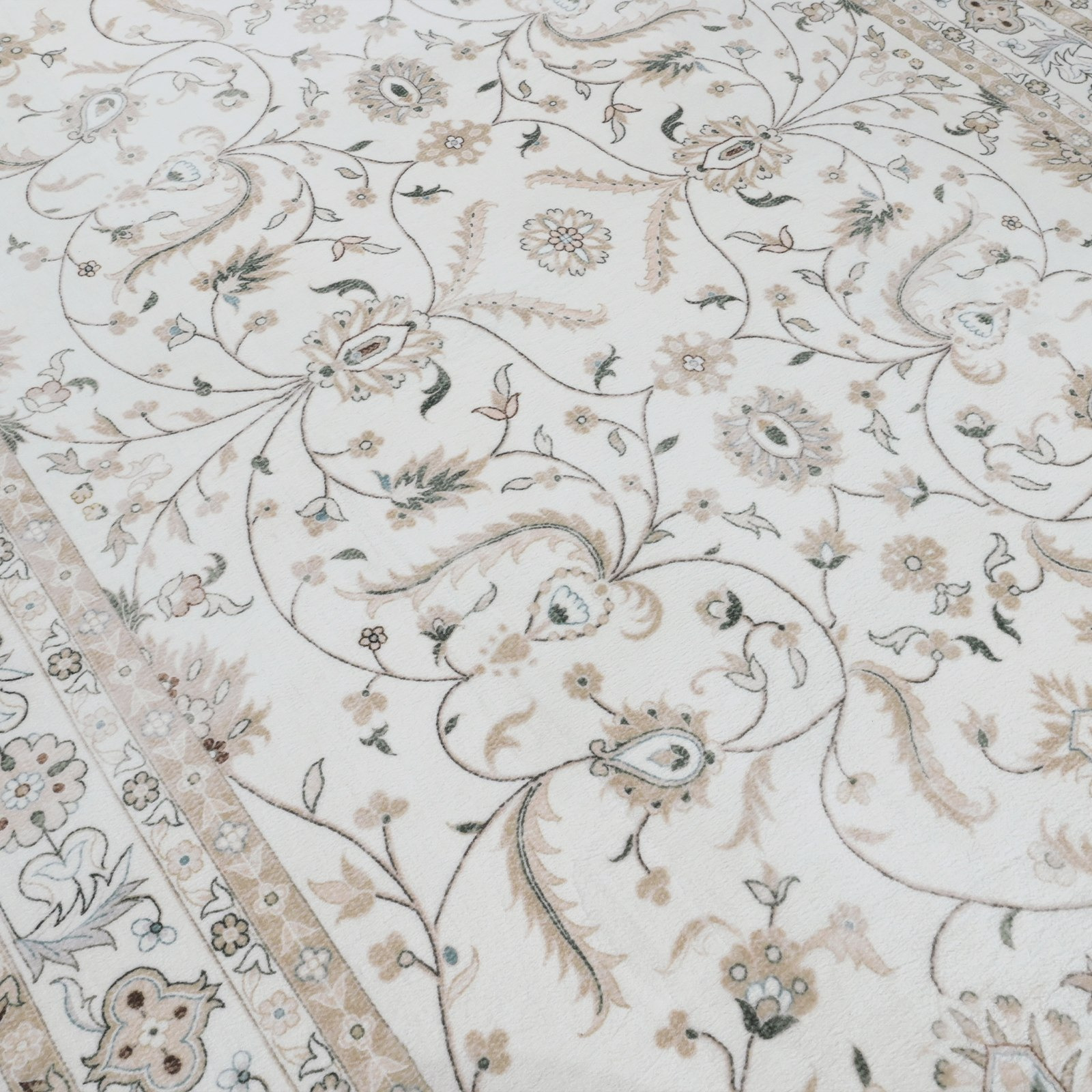 Miraj Sesa Velvet Rug - 200x300 cm-hbxdecorandfurnishings-floorcoverings-rugs-image-5