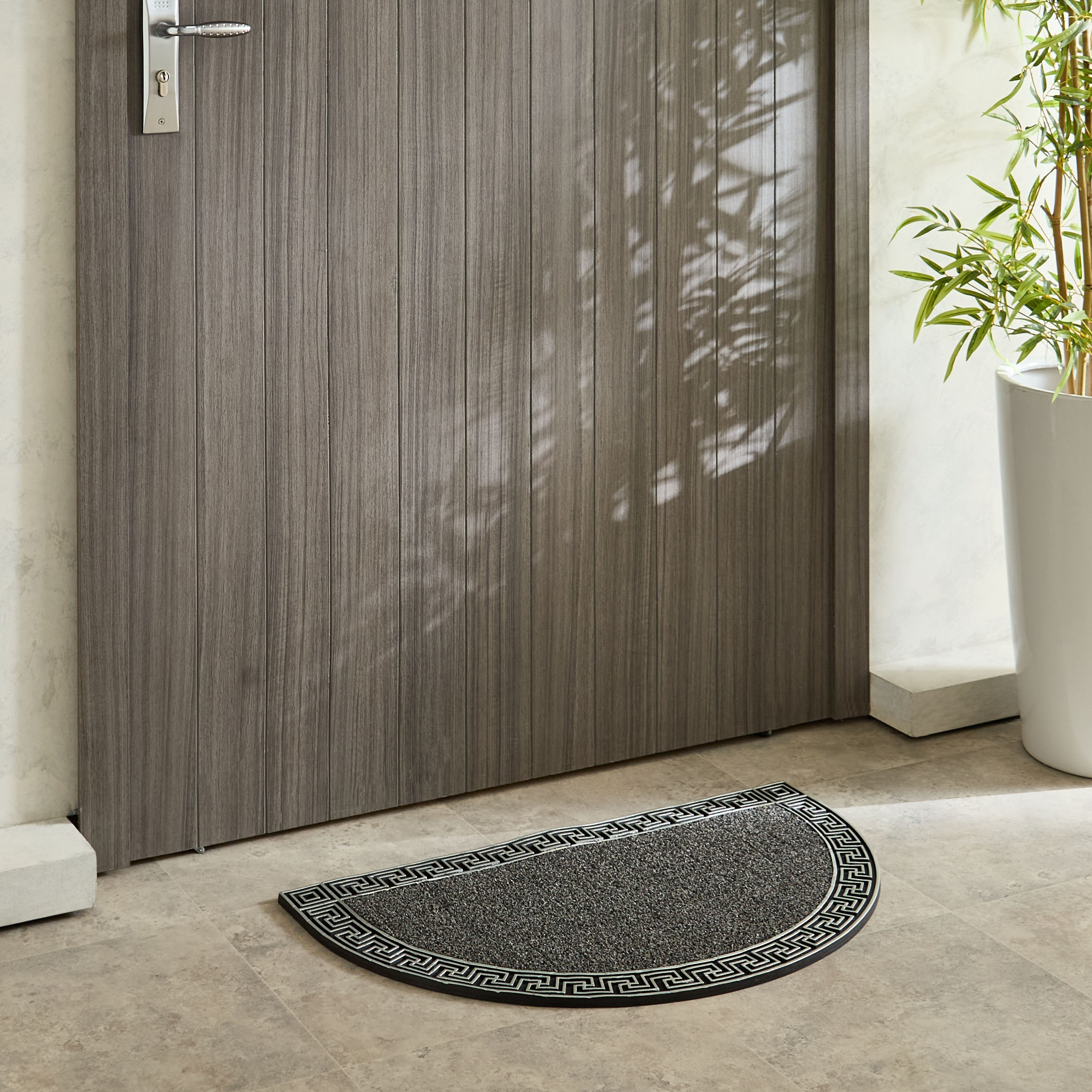 Renzo Rasa Anti-Skid Polypropylene Doormat - 45x75 cm-hbxhomeware-hbxlivingroom-image-4
