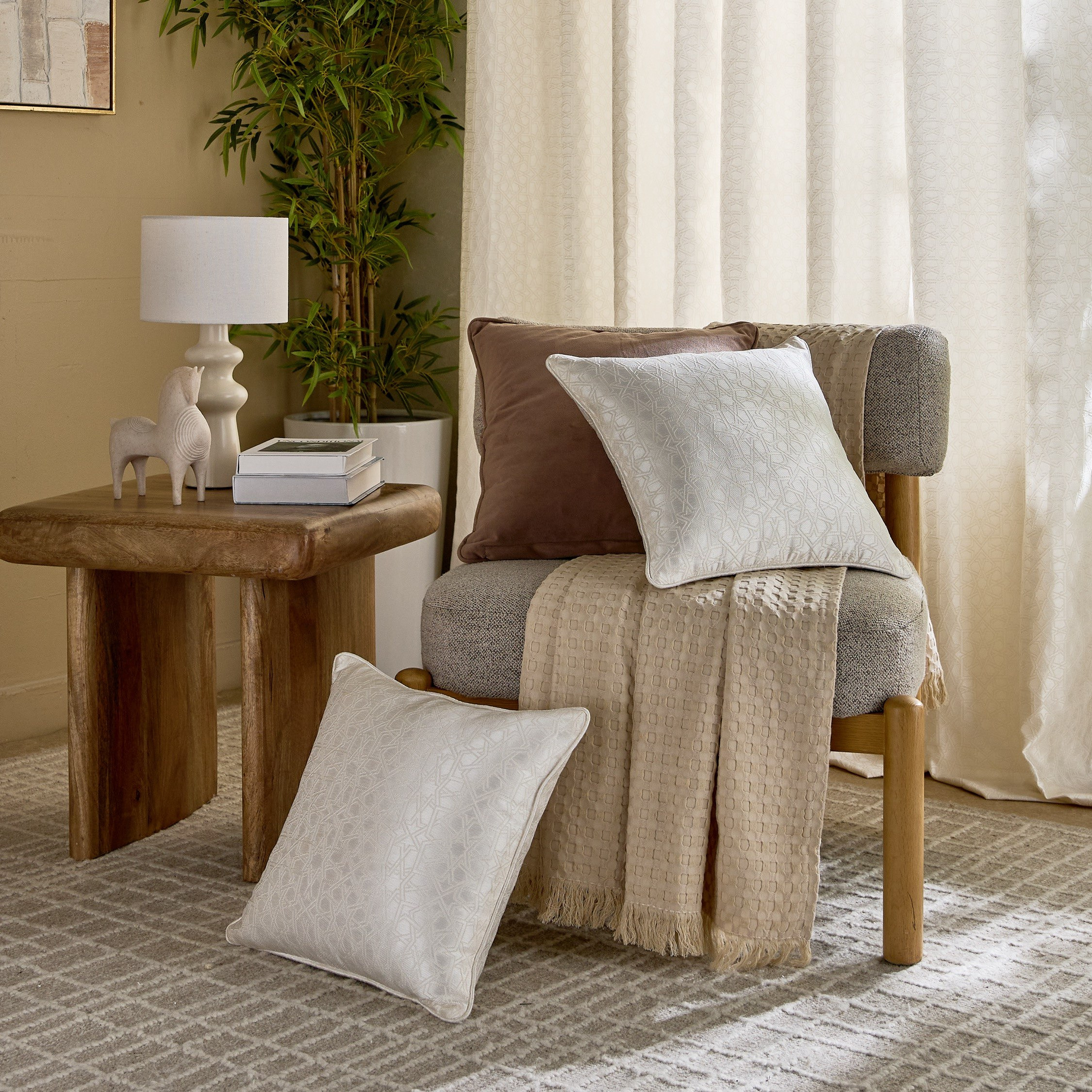 Layali Noor 2-Piece Jacquard Curtain Set - 140x240 cm-hbxhomeware-hbxbedroom-image-5