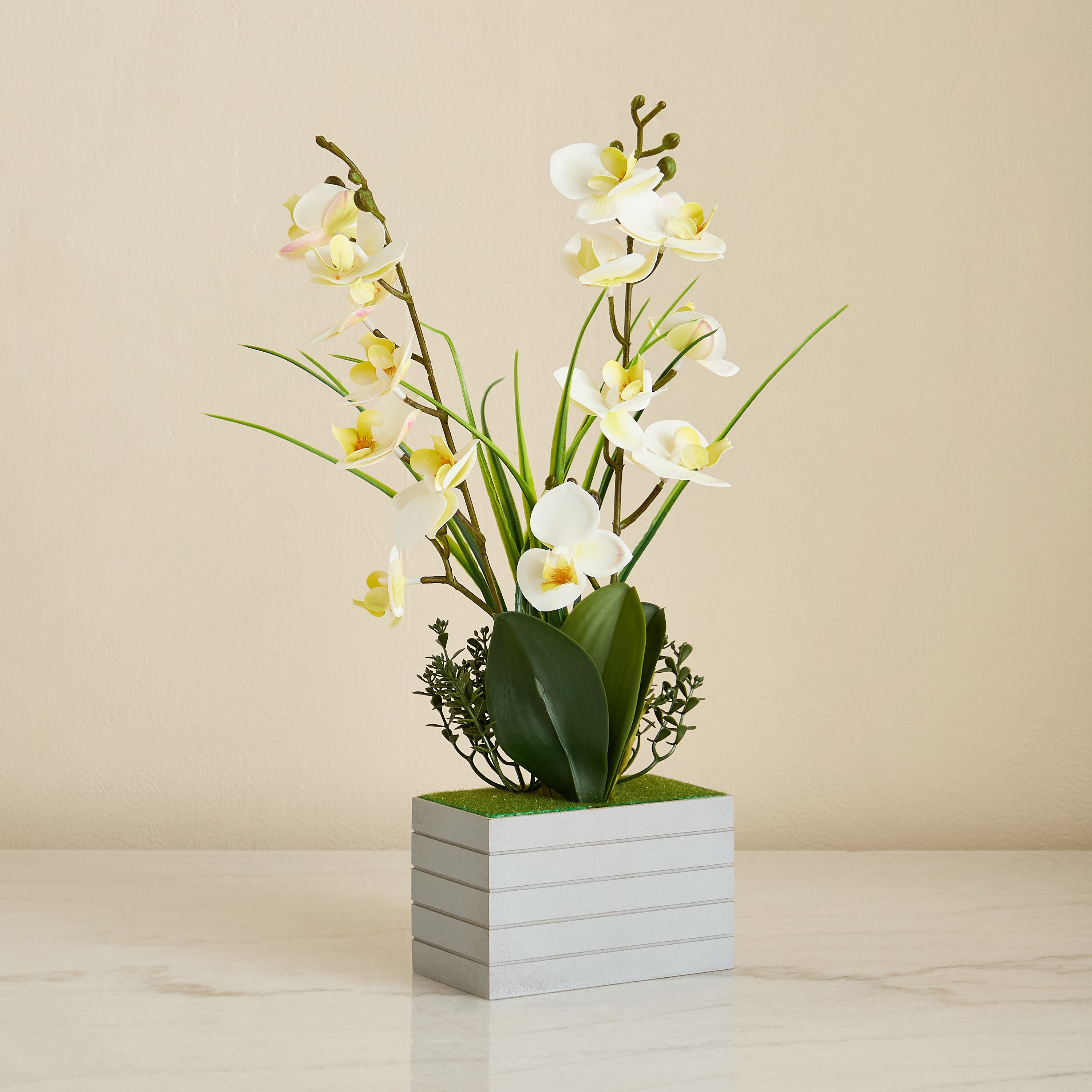 نبات صناعي في وعاء إم دي إف من آريوس - 49 سم-hbxlivingroom-decorandaccessories-plantersandurns-image-4