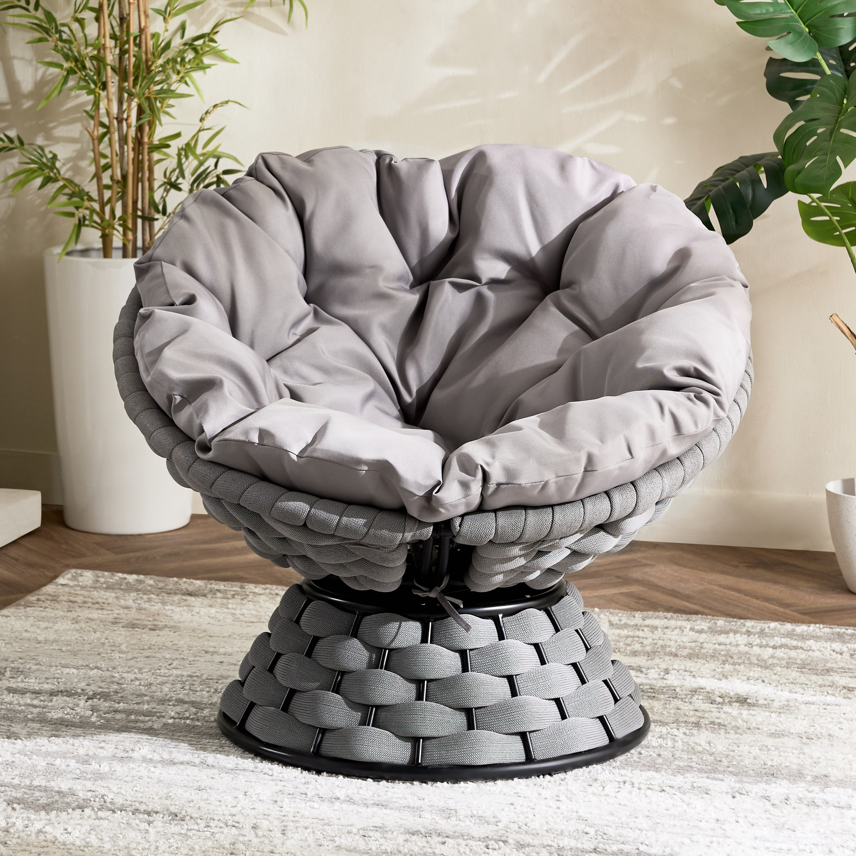 Vera Erica Swivel Outdoor Chair with Cushion-hbxfurniture-outdoor-swingsandchairs-image-2
