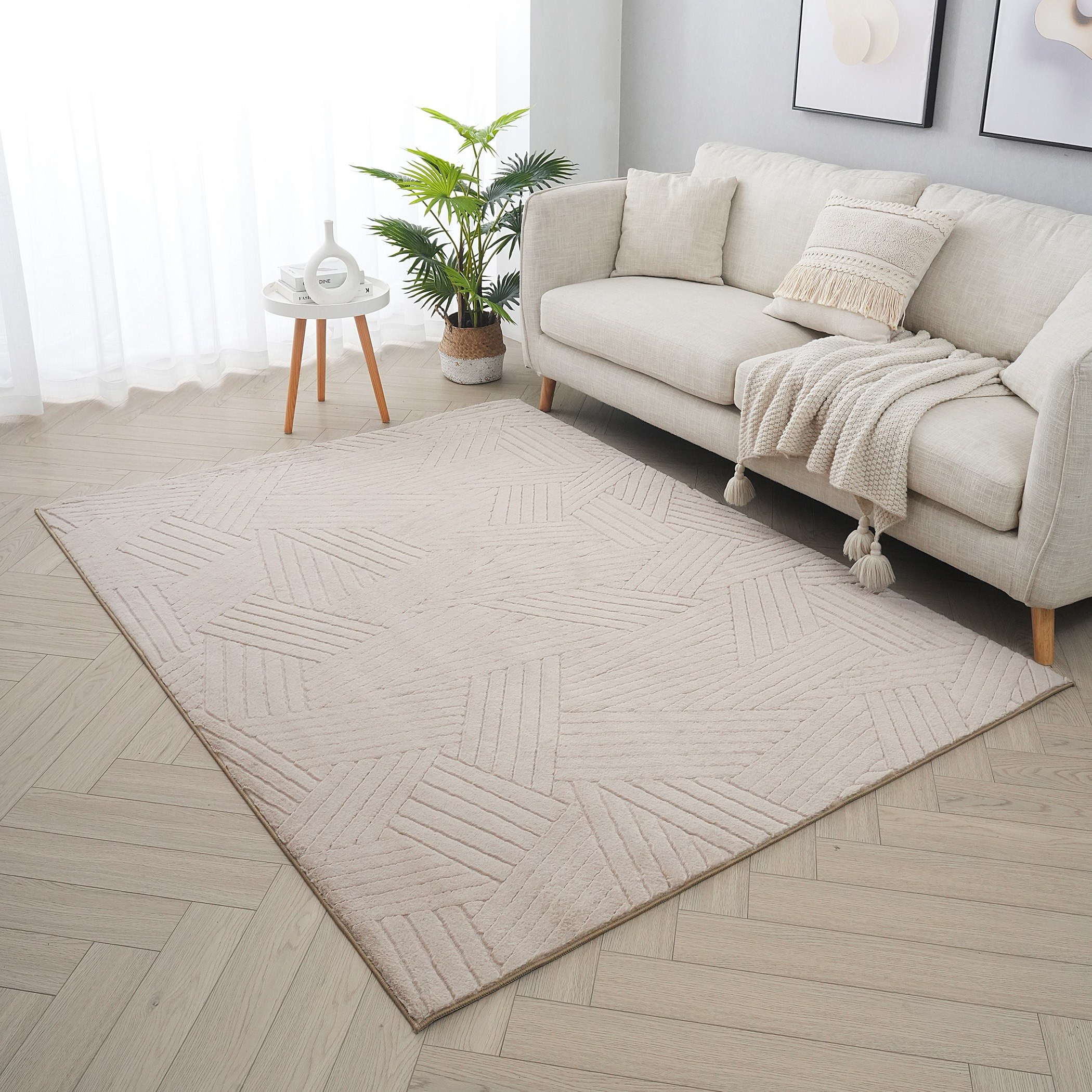 Zara Volco Jacquard Rabbit Fur Rug - 200x300 cm-hbxdecorandfurnishings-floorcoverings-rugs-image-1