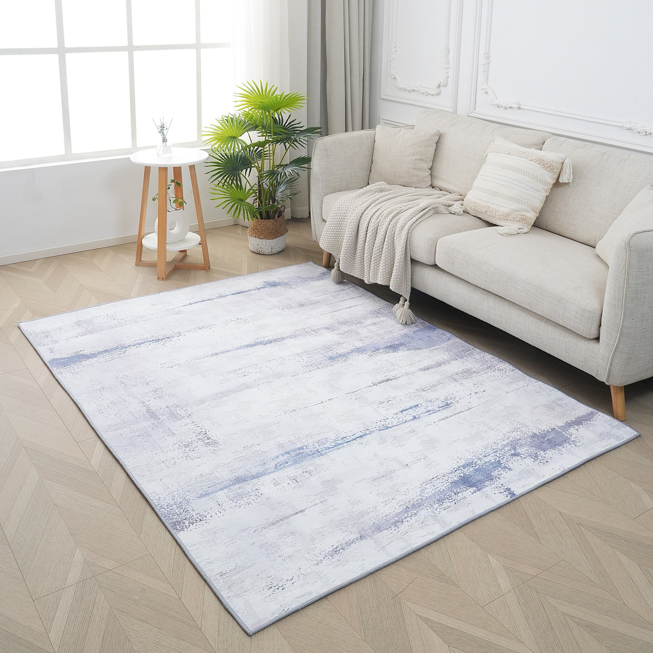 Clyde Avery Chenille Printed Rug - 240x350 cm-hbxdecorandfurnishings-floorcoverings-rugs-image-1