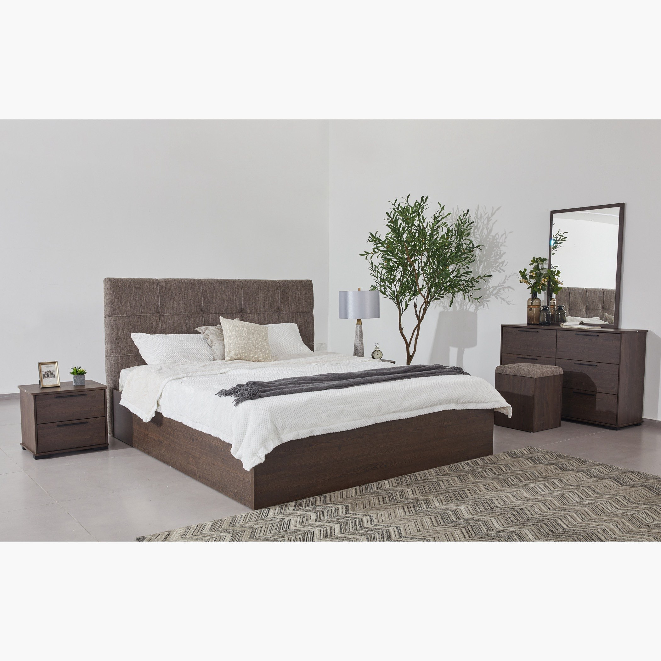 Movo Hotelya King Bed - 180x200 cm-hbxfurniture-bedsandbedsets-beds-king-image-2
