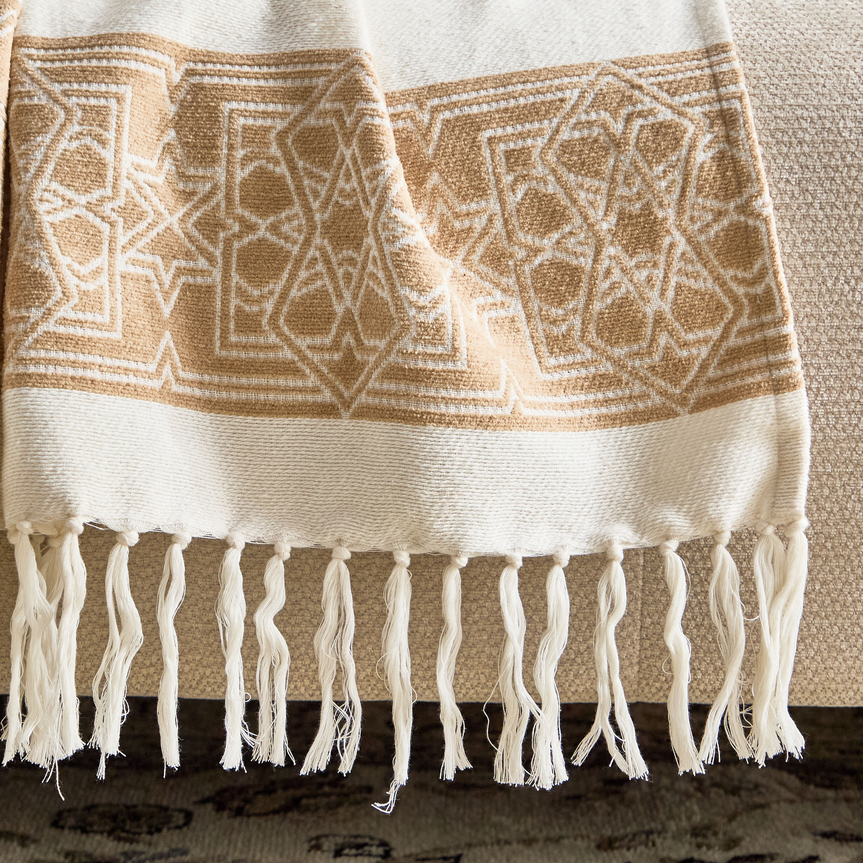 بطانية شينيل من ليالي نور - 130x170 سم-hbxdecorandfurnishings-bedding-throws-image-3