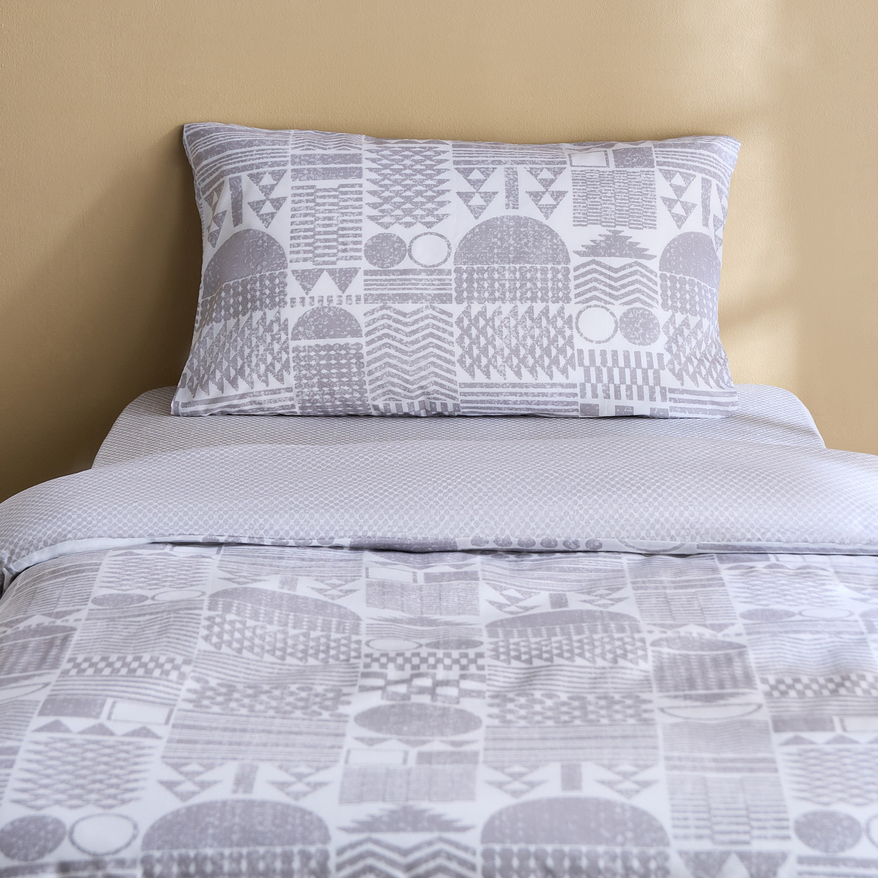Albania Geotri 2-Piece Cotton Printed Single Duvet Cover Set - 135x200 cm-hbxhomeware-hbxbedroom-image-2
