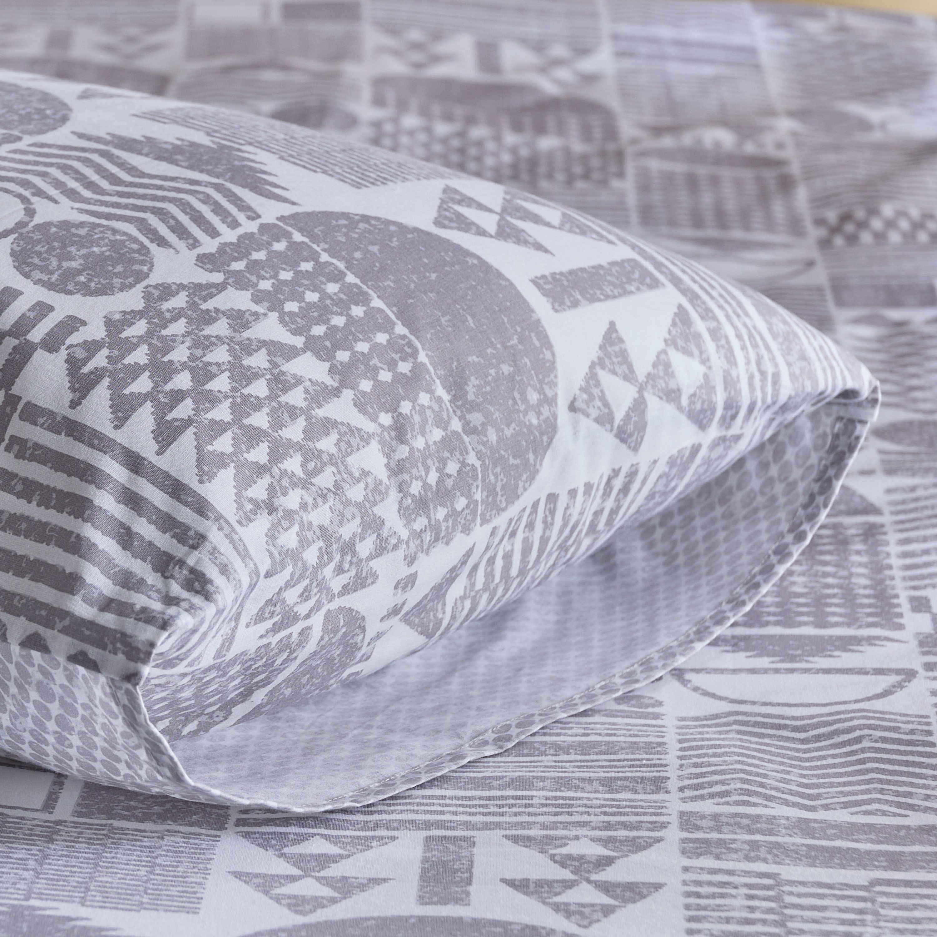 Albania Geotri 2-Piece Cotton Printed Single Duvet Cover Set - 135x200 cm-hbxhomeware-hbxbedroom-image-6