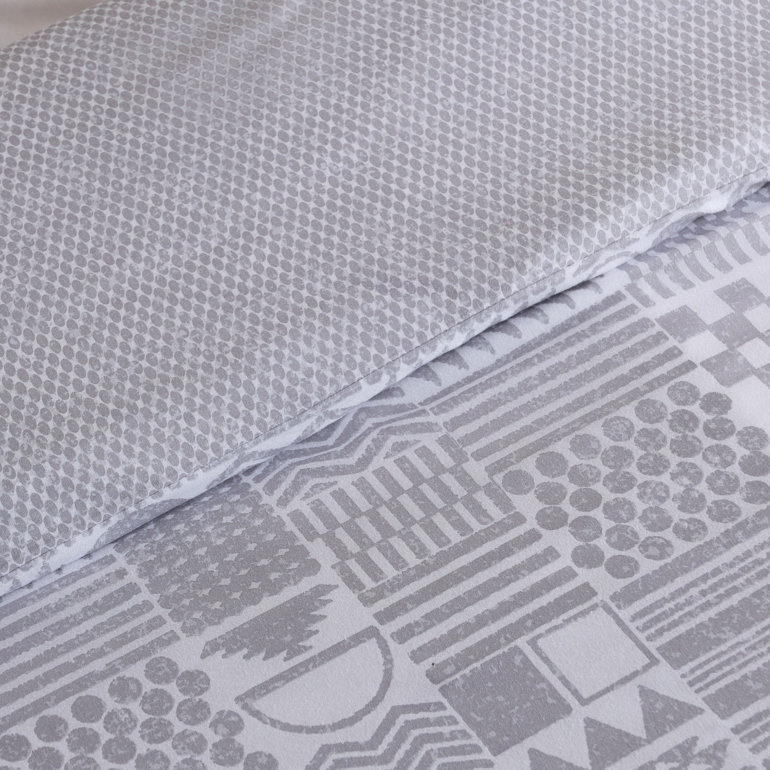 Albania Geotri 3-Piece Cotton Printed Queen King Duvet Cover Set - 220x220 cm-hbxhomeware-hbxbedroom-image-3
