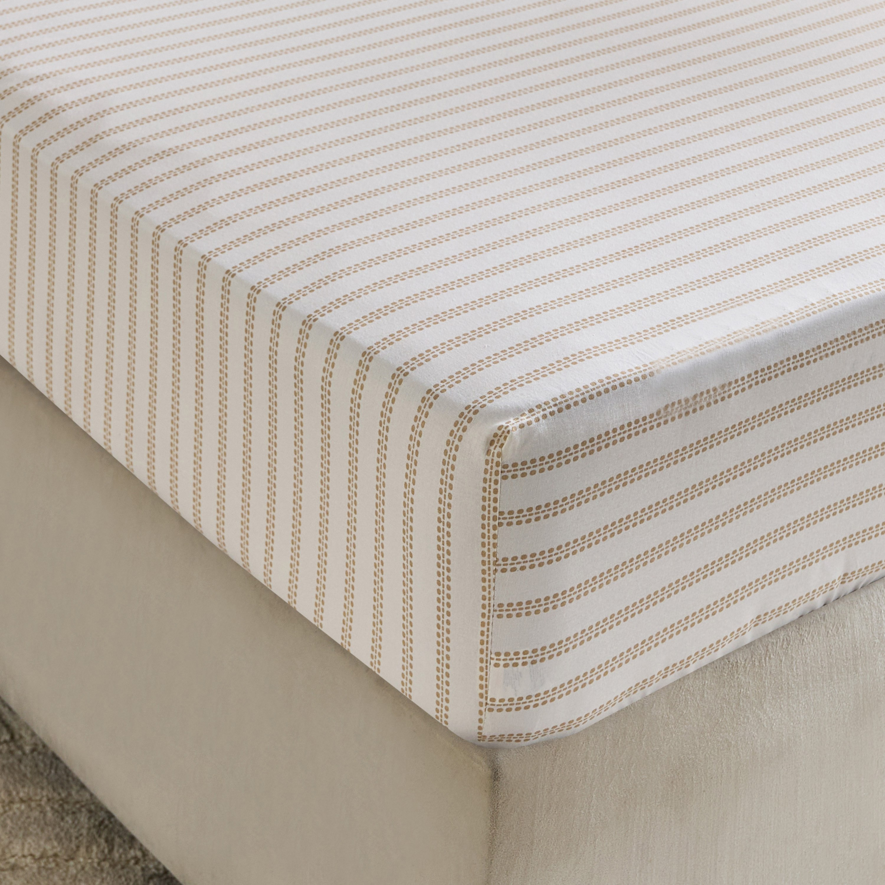 Albania Leafaura Cotton Single Fitted Sheet - 90x200+25 cm-hbxhomeware-bedding-fittedsheets-image-1