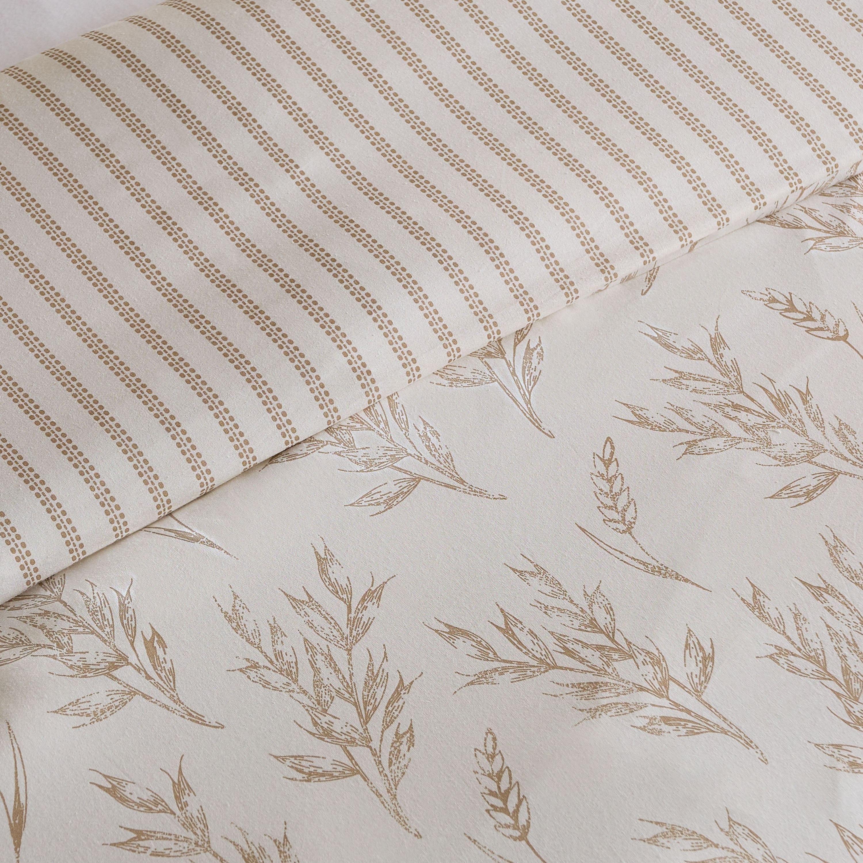 Albania Leafaura 3-Piece Cotton Printed Queen and King Duvet Cover Set - 220x220 cm-hbxhomeware-hbxbedroom-image-3