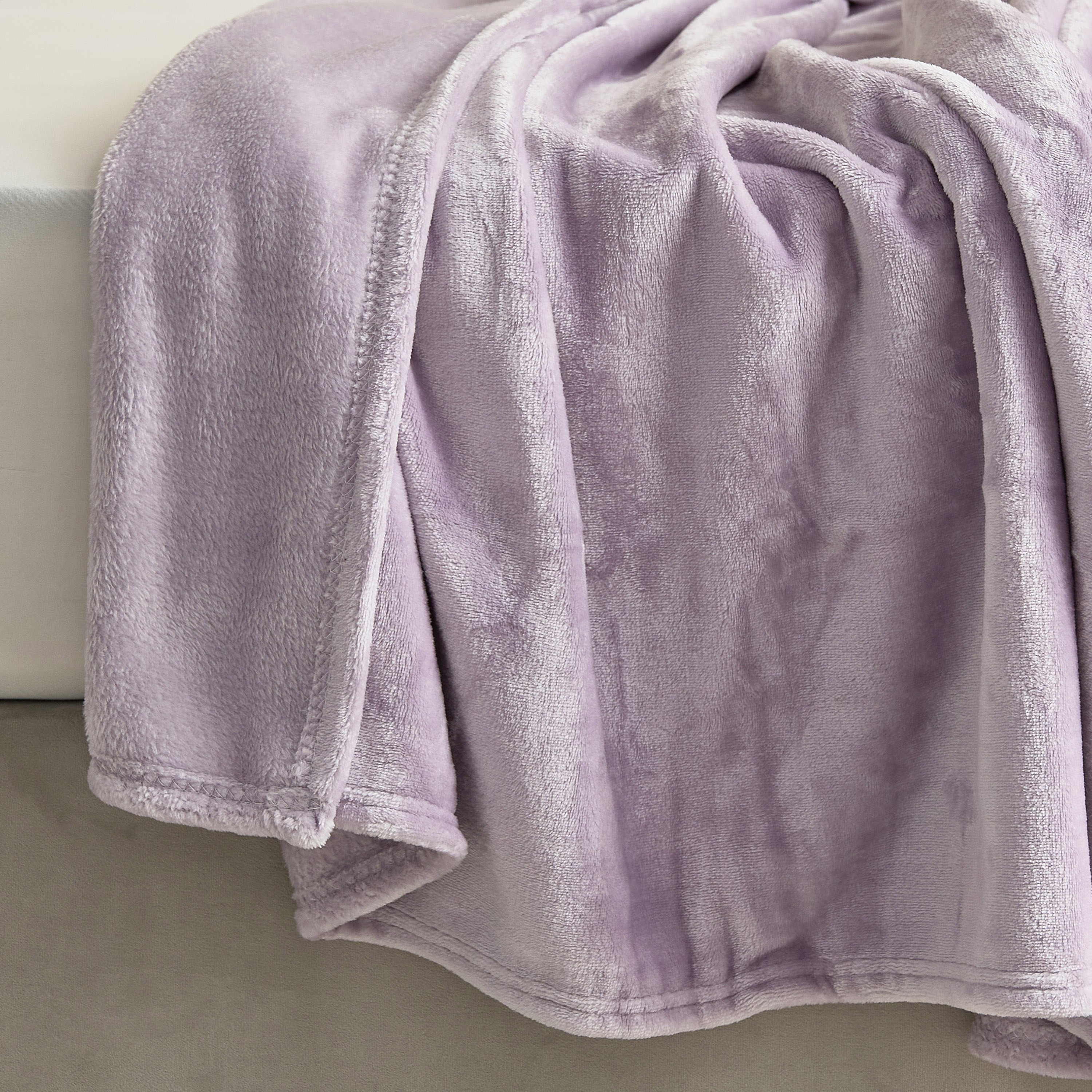 Dobby Lavish Kids Twin Micro Flannel Blanket - 140x200 cm-hbxhomeware-hbxkidsandyouth-image-5