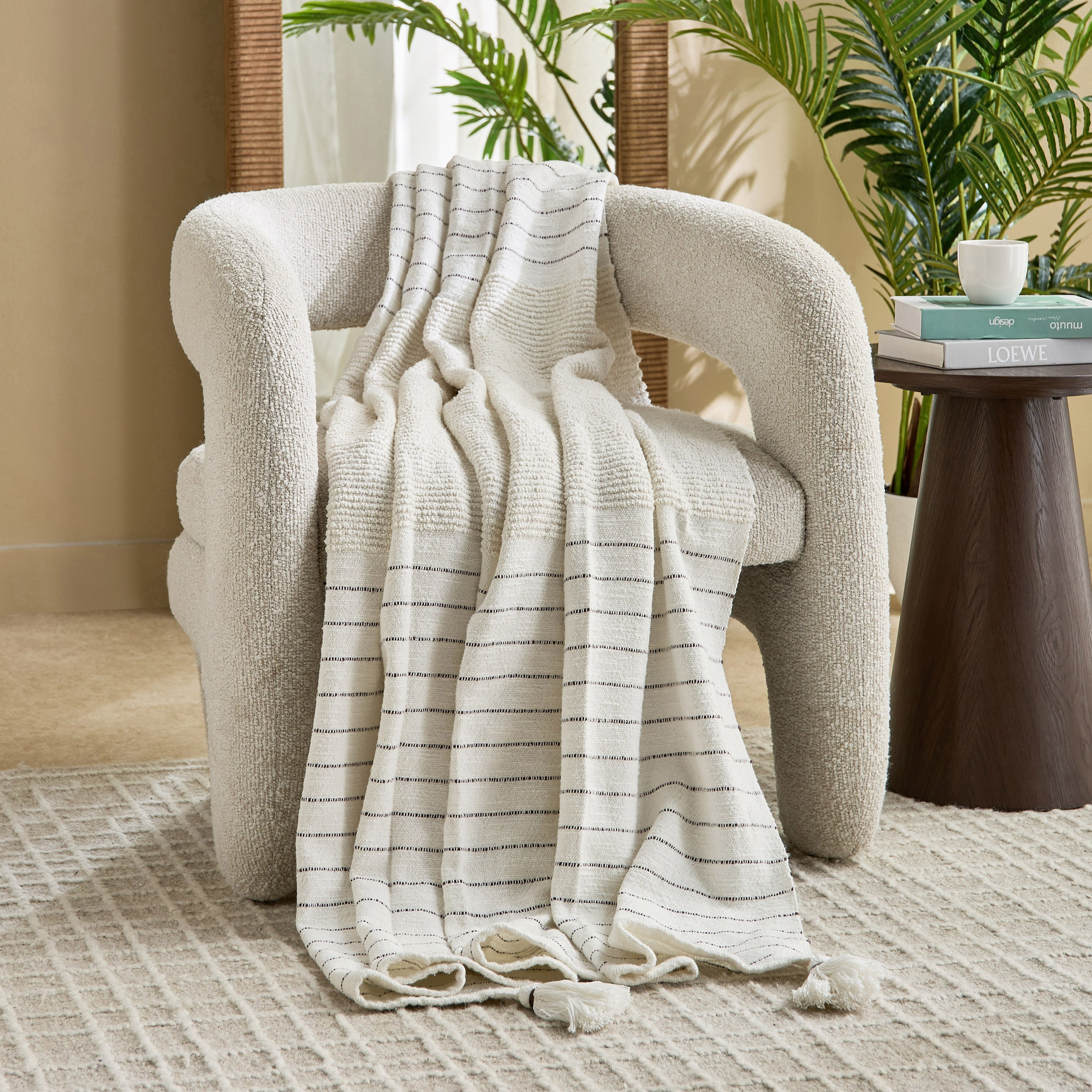بطانية خفيفة مخططة من تراس توفت - 130x170 سم-hbxdecorandfurnishings-bedding-throws-image-1