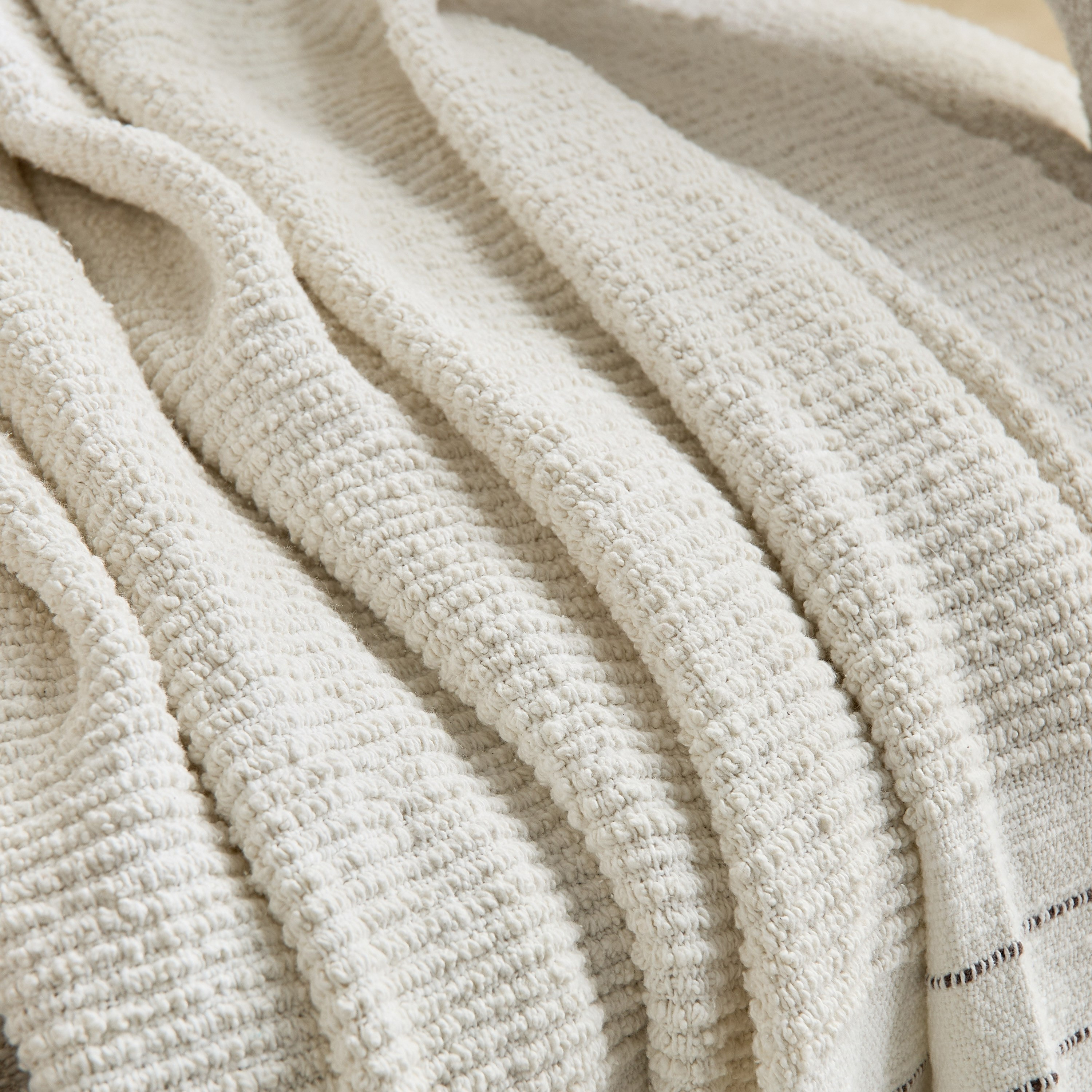 بطانية خفيفة مخططة من تراس توفت - 130x170 سم-hbxdecorandfurnishings-bedding-throws-image-2