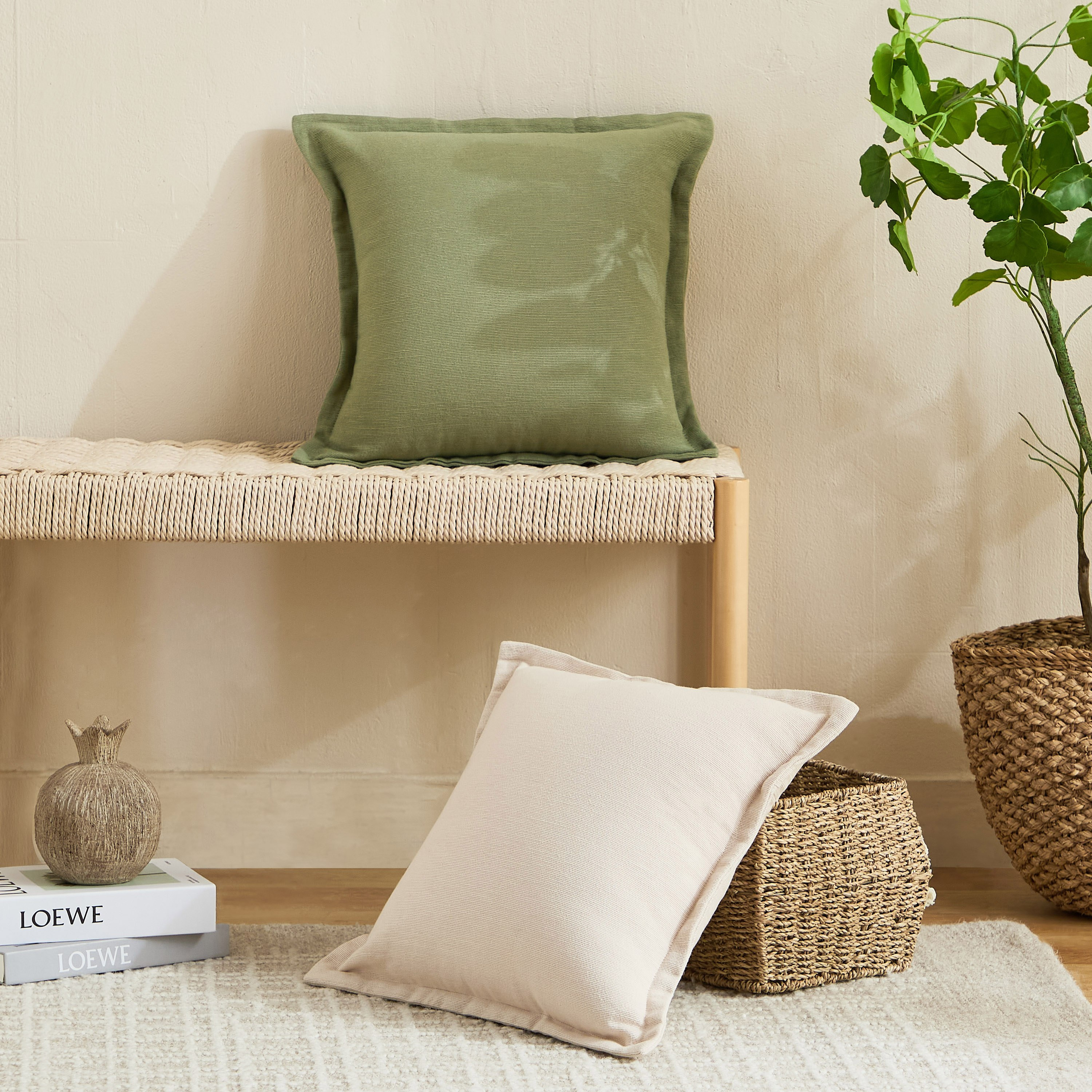 غطاء وسادة سادة مضلع من أتلانتا إزرا - 40x40 سم-hbxhomeware-hbxbedroom-image-8