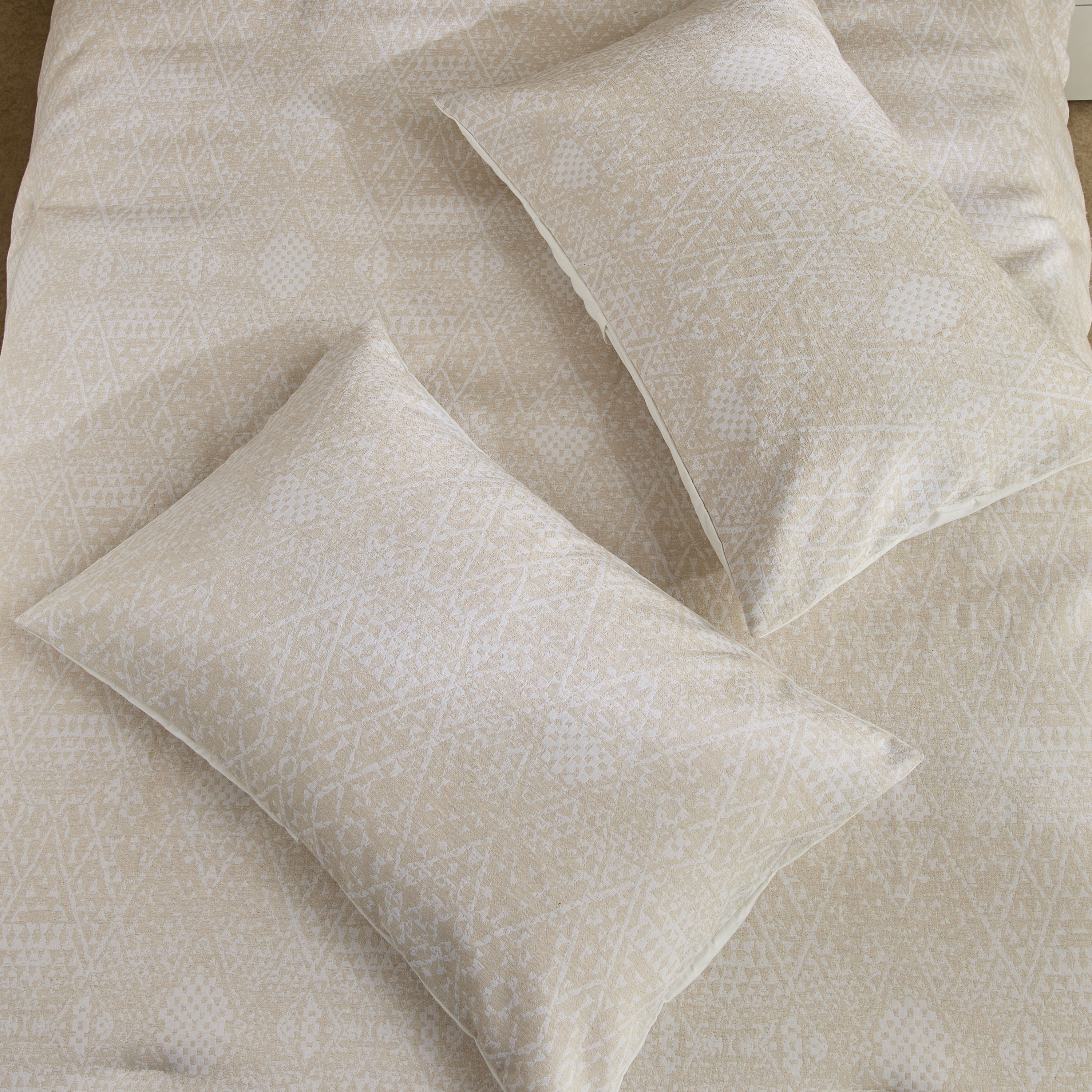 Weave Elegance Distress 3-Piece Twin Comforter Set - 160x220 cm-hbxhomeware-hbxbedroom-image-5