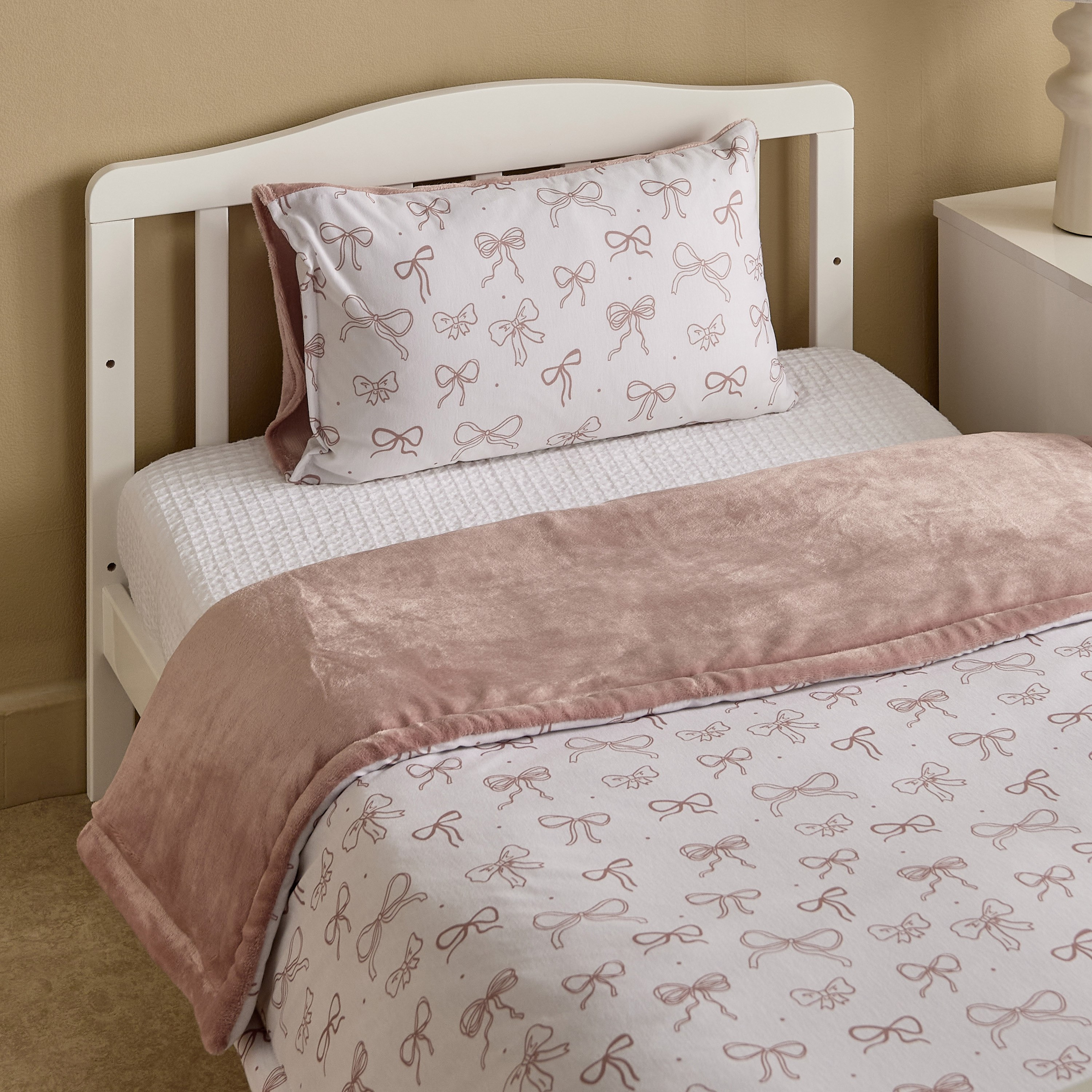 Ivy Bows 2-Piece Toddler Comforter Set - 100x140 cm-hbxhomeware-hbxkidsandyouth-image-1