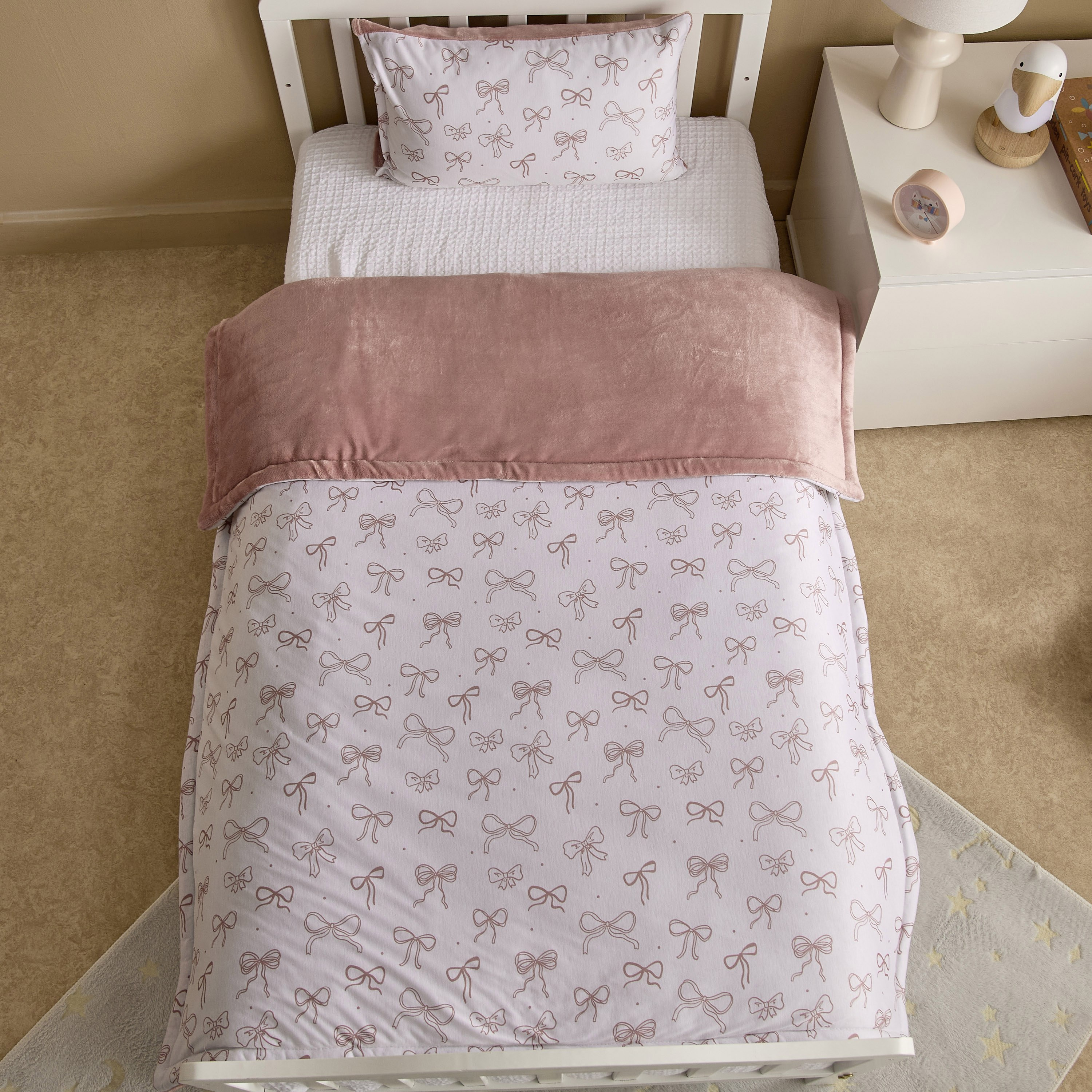 Ivy Bows 2-Piece Toddler Comforter Set - 100x140 cm-hbxhomeware-hbxkidsandyouth-image-2