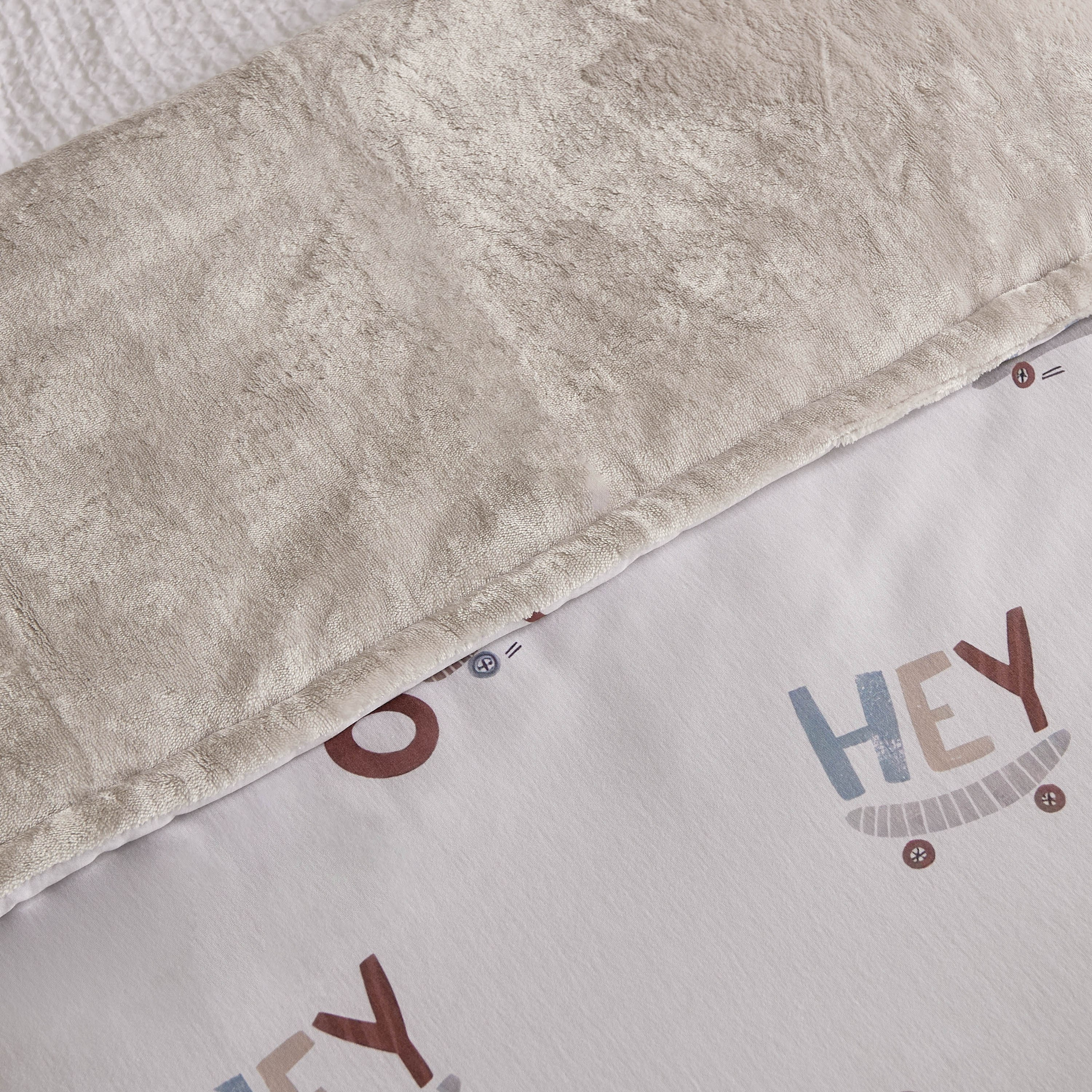 Joy Woo Hoo 2-Piece Toddler Comforter Set - 100x140 cm-hbxhomeware-hbxkidsandyouth-image-3