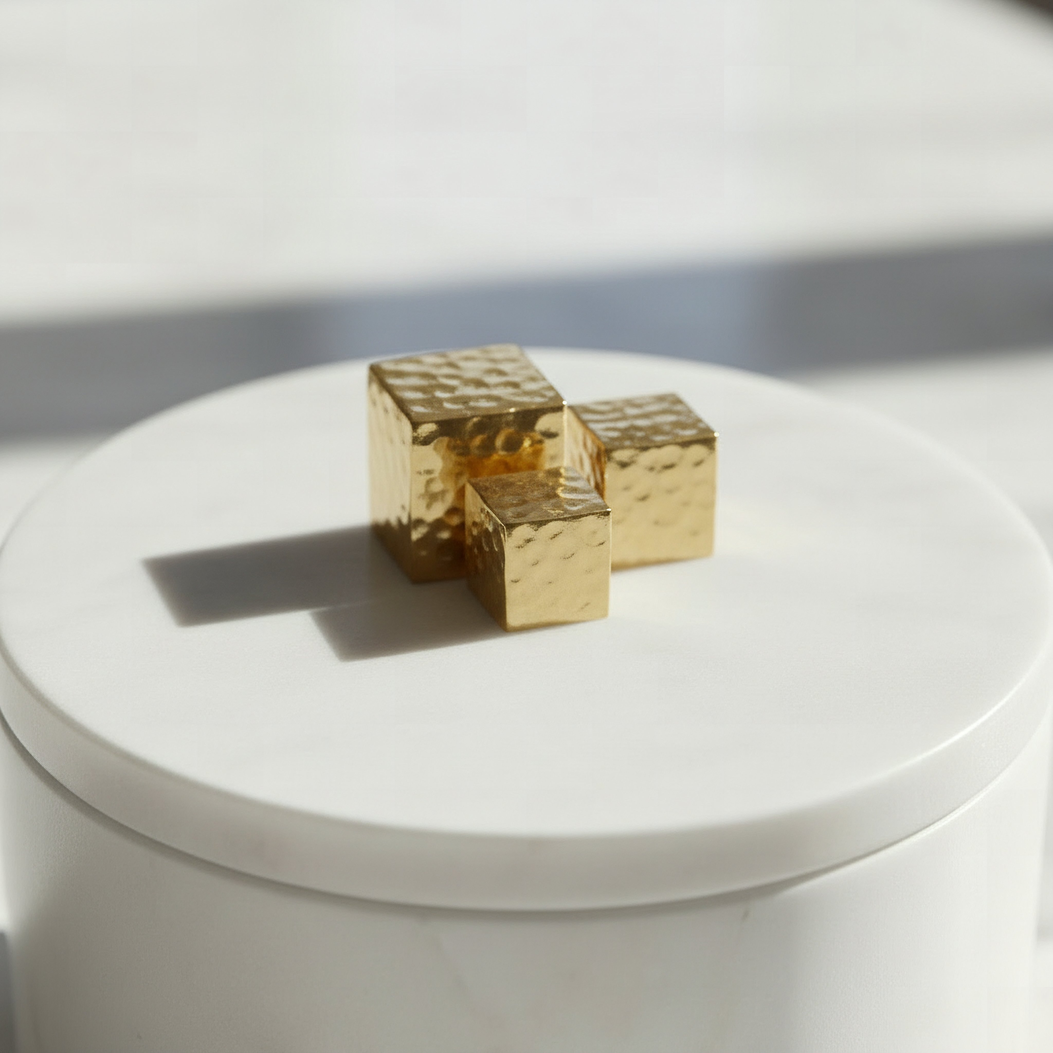 Blake Madlin Decorative Natural Marble Trinket Box with Metal Knob - 16 x11 cm-hbxbedroom-bedroomaccessories-jewelleryboxesandholders-image-3
