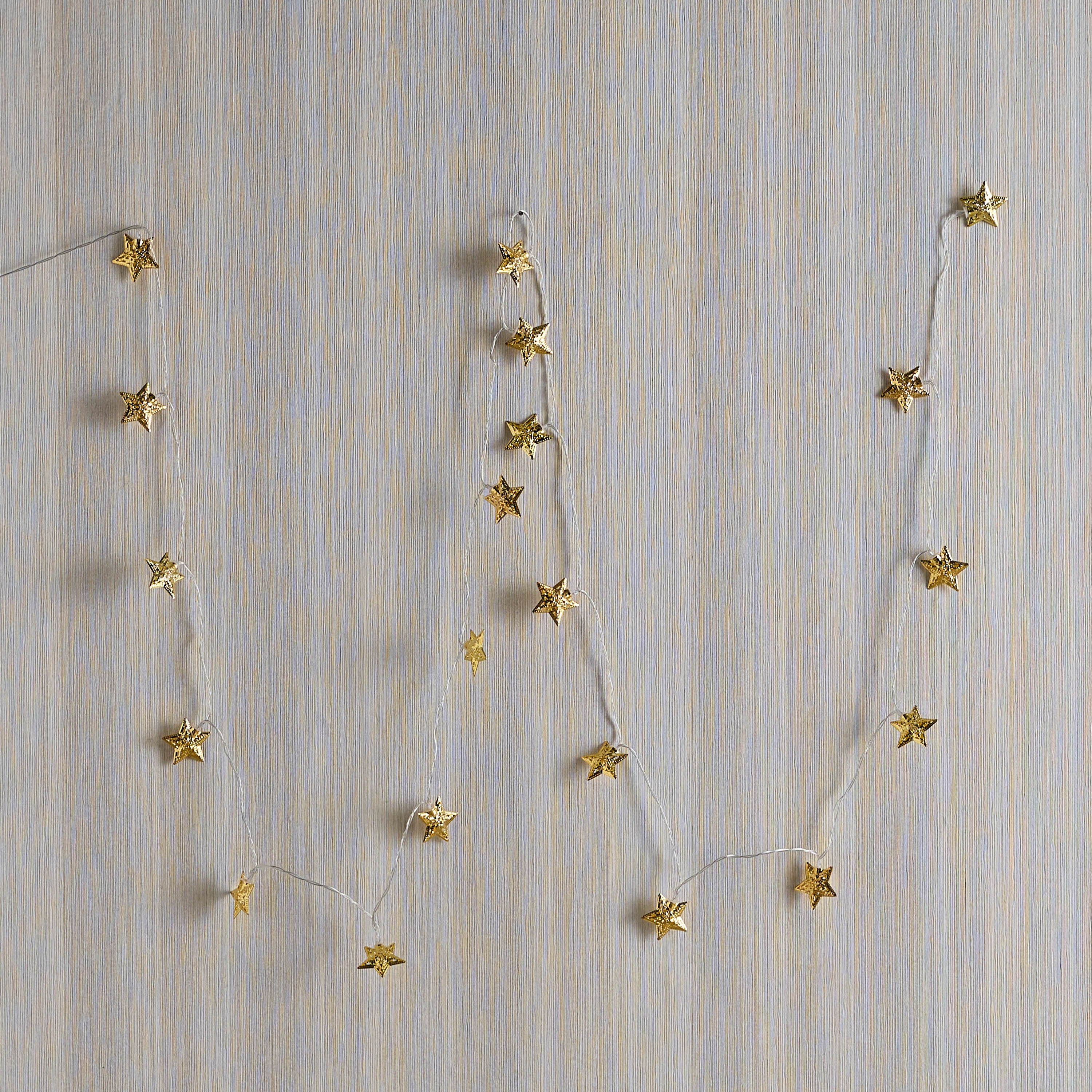 Orla 3AA 20 LED Metal Carved Star String Light - 172 cm-hbxdiningroom-lighting-decorativesandstringlights-image-6