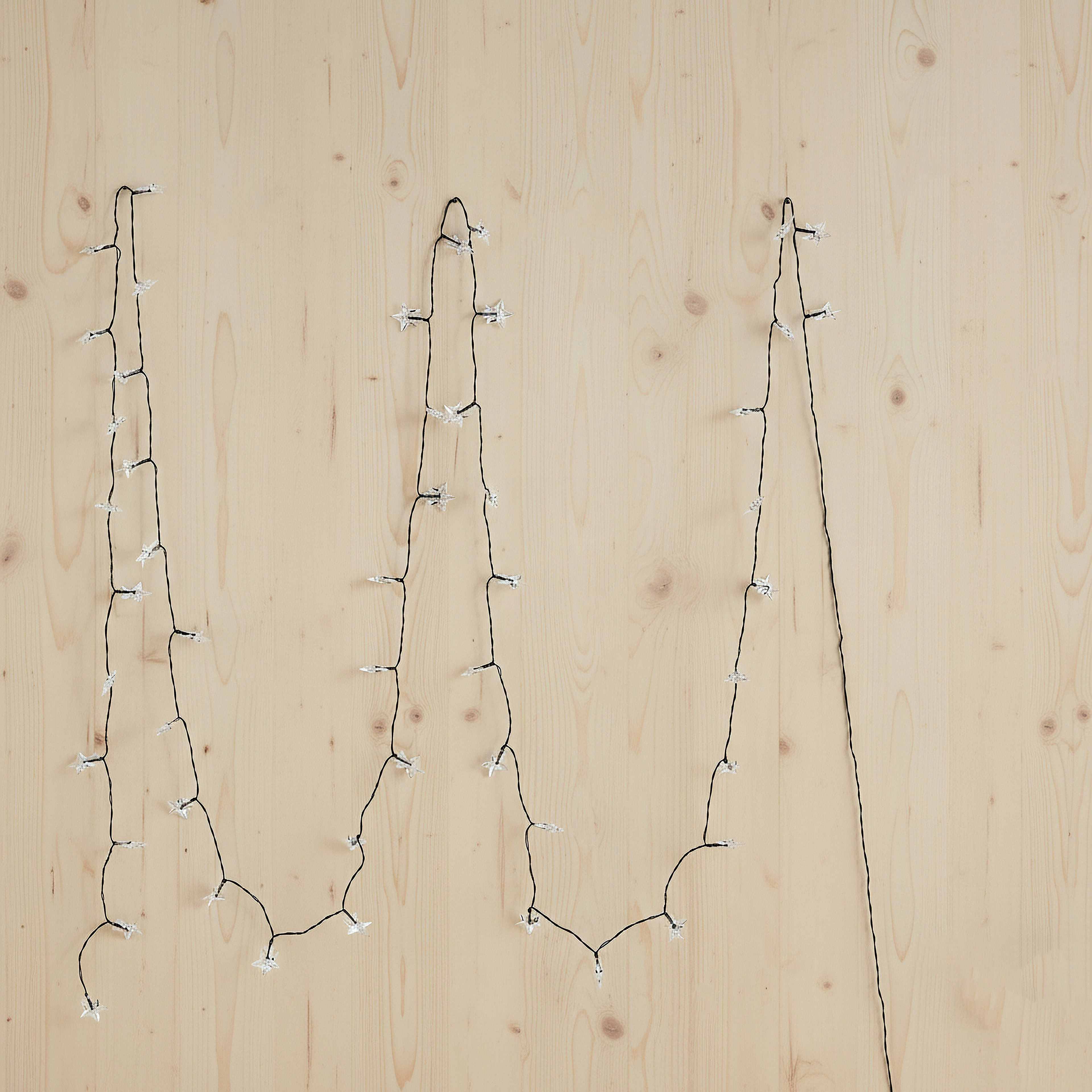 حبل إضاءة 50 لمبة ليد بالطاقة الشمسية من أورلا - 700 سم-hbxdiningroom-lighting-decorativesandstringlights-image-2