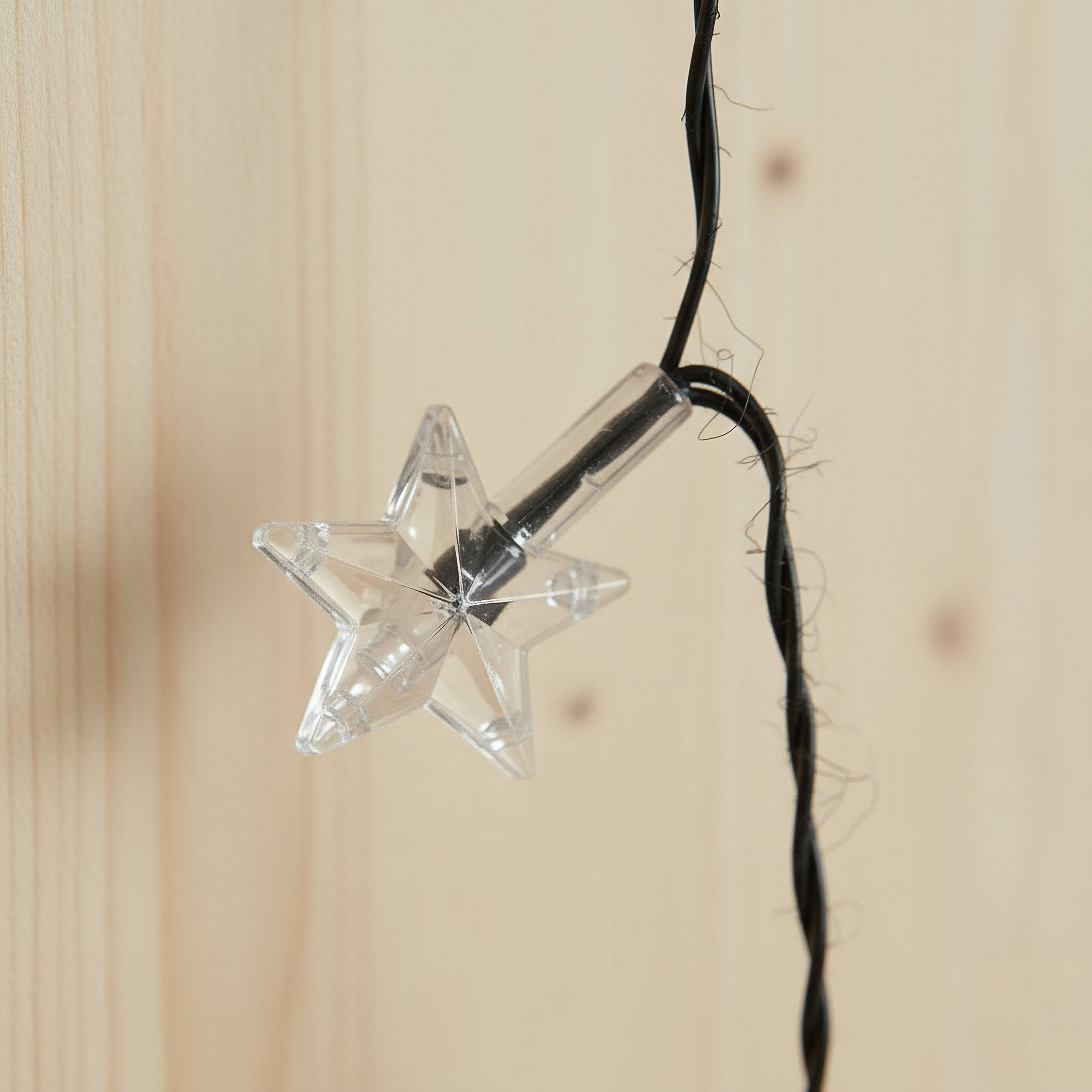 حبل إضاءة 50 لمبة ليد بالطاقة الشمسية من أورلا - 700 سم-hbxdiningroom-lighting-decorativesandstringlights-image-3