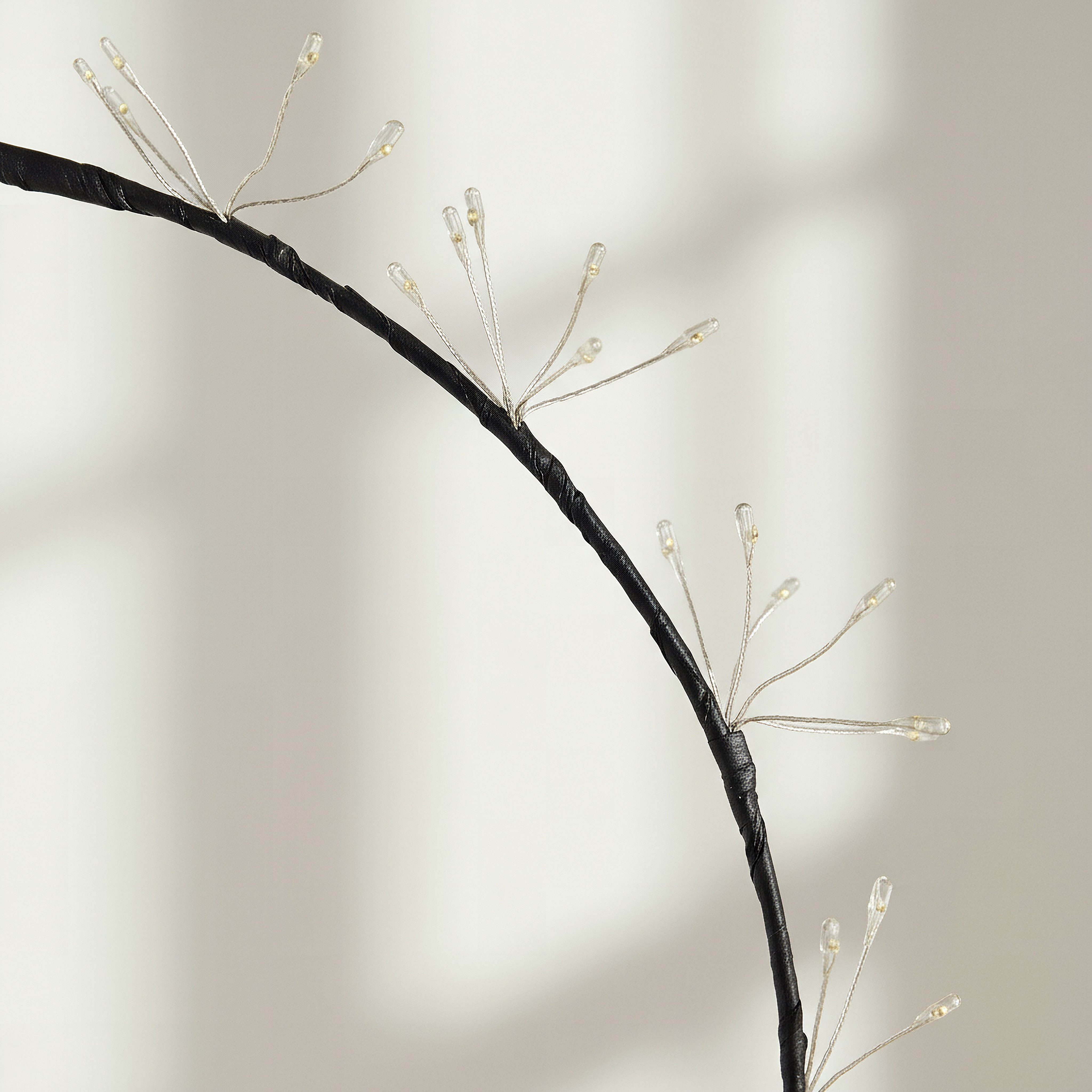 Orla 90 LED Round Metal Hanging Light - 30 cm-hbxdiningroom-lighting-decorativesandstringlights-image-3