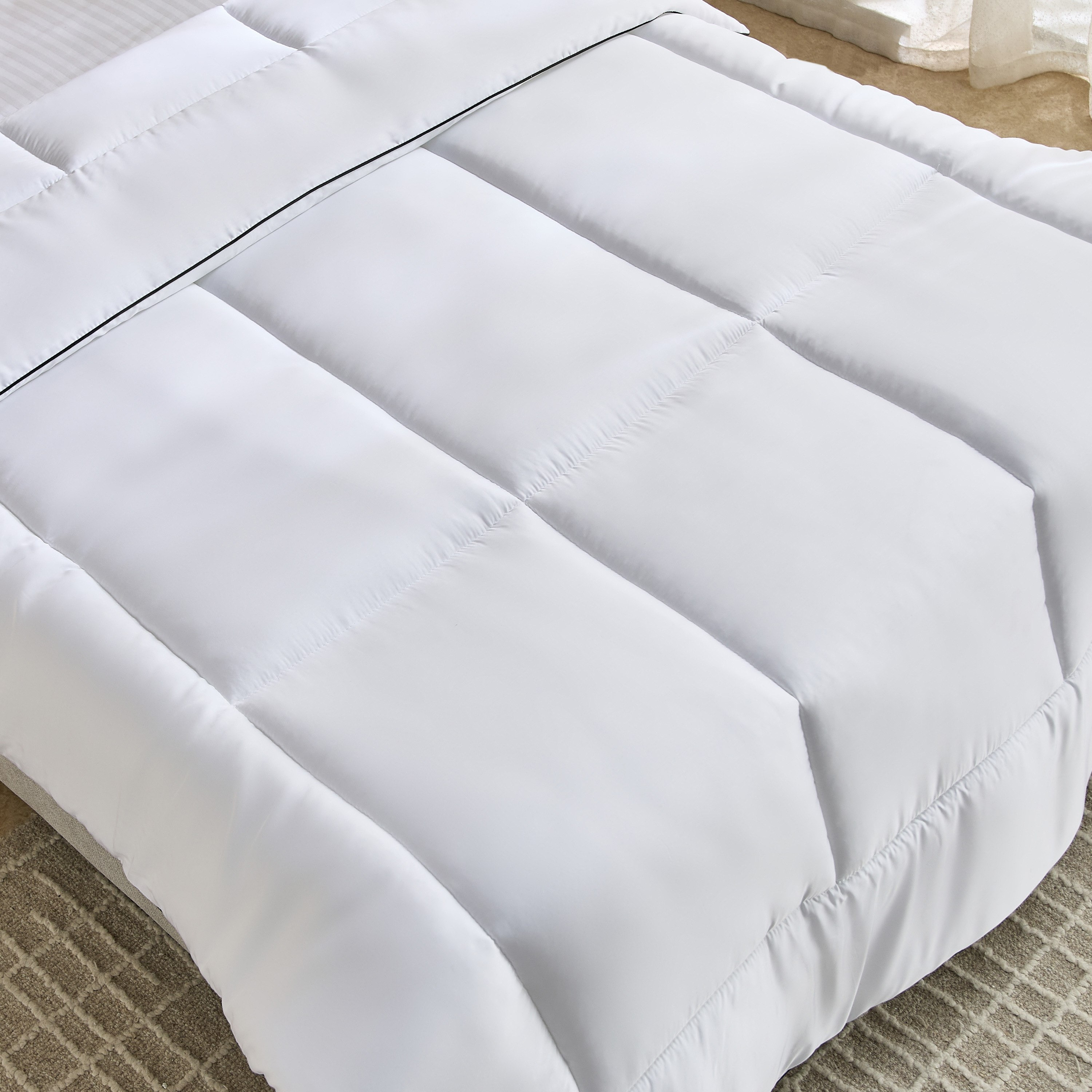 Tencelbliss 300 Thread Count Tencel Twin Duvet Inner - 150x220 cm-hbxhomeware-hbxbedroom-image-3