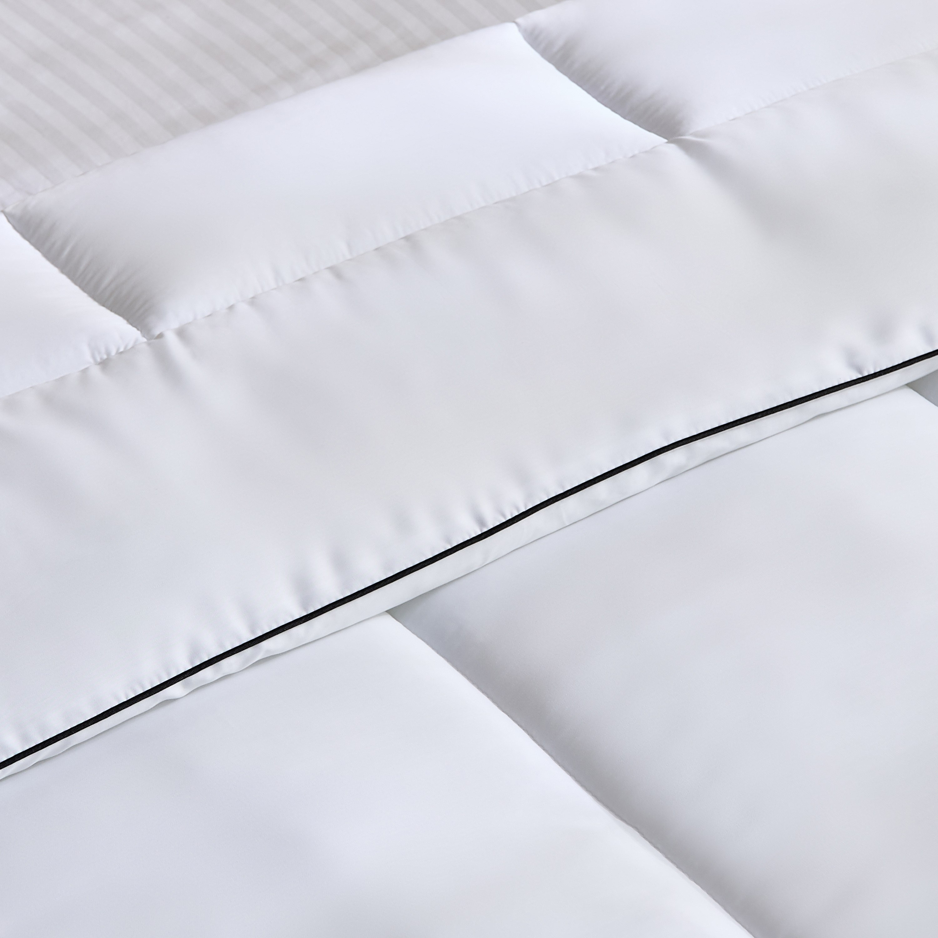 Tencelbliss 300 Thread Count Tencel Twin Duvet Inner - 150x220 cm-hbxhomeware-hbxbedroom-image-4
