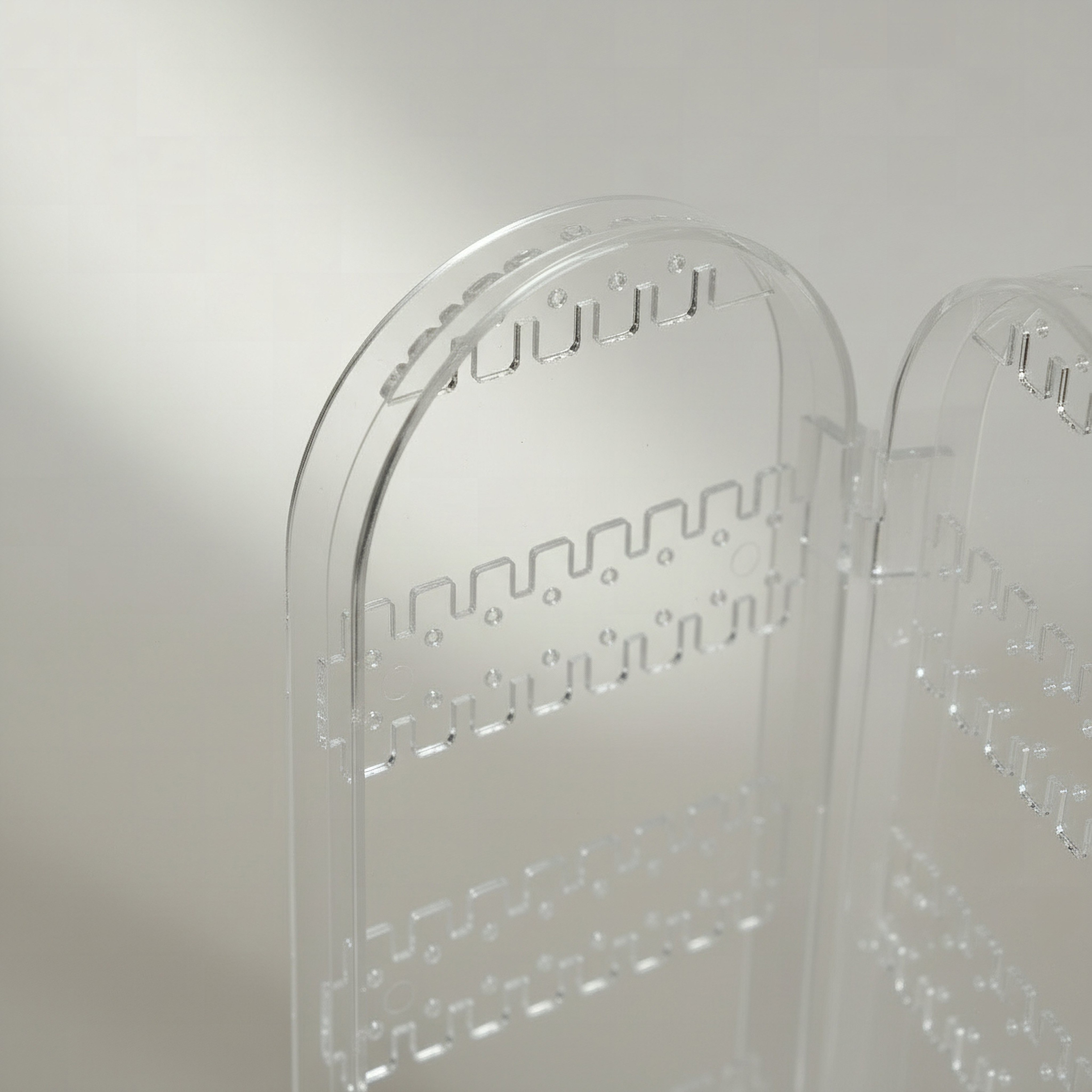 Crystal Jewellery Folding Stand - 28.2x43.8x2.5 cm-hbxbedroom-bedroomaccessories-jewelleryboxesandholders-image-3