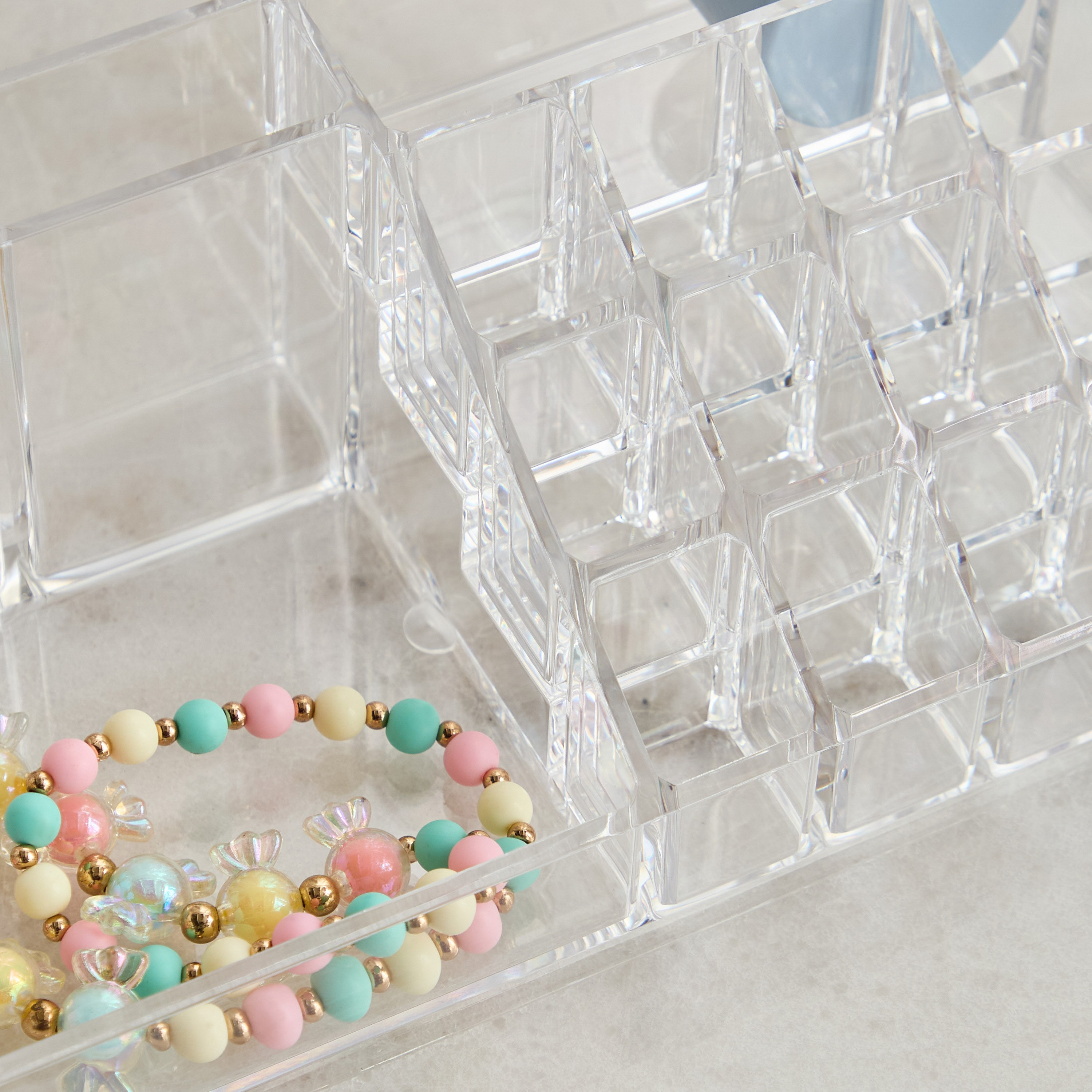 Crystal Cosmetics Holder - 22.3x12.8x8.1 cm-hbxbedroom-bedroomaccessories-jewelleryboxesandholders-image-6