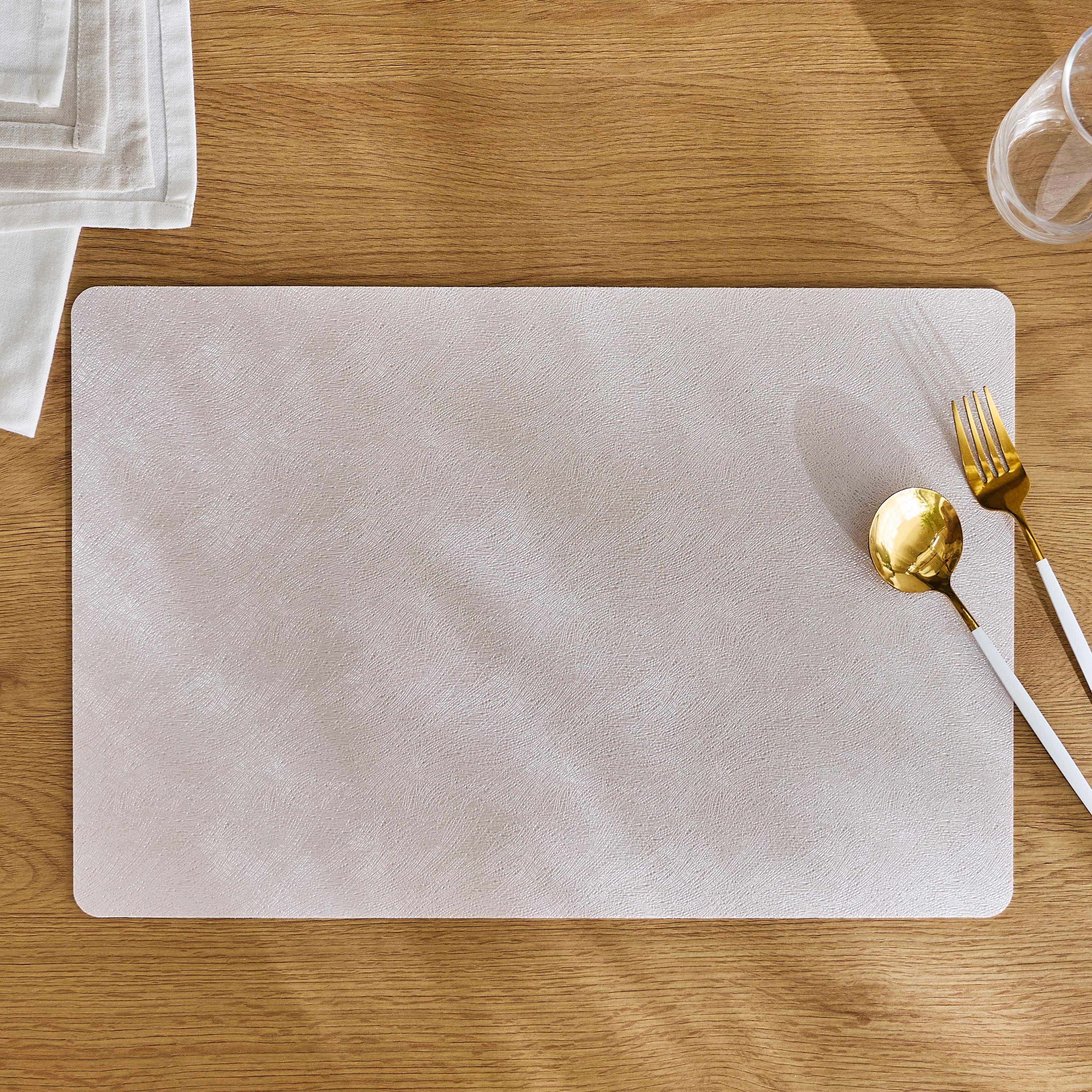لبادة صحون جليم من لاي أون - 30x45 سم-hbxdecorandfurnishings-homefurnishings-tablelinens-image-1