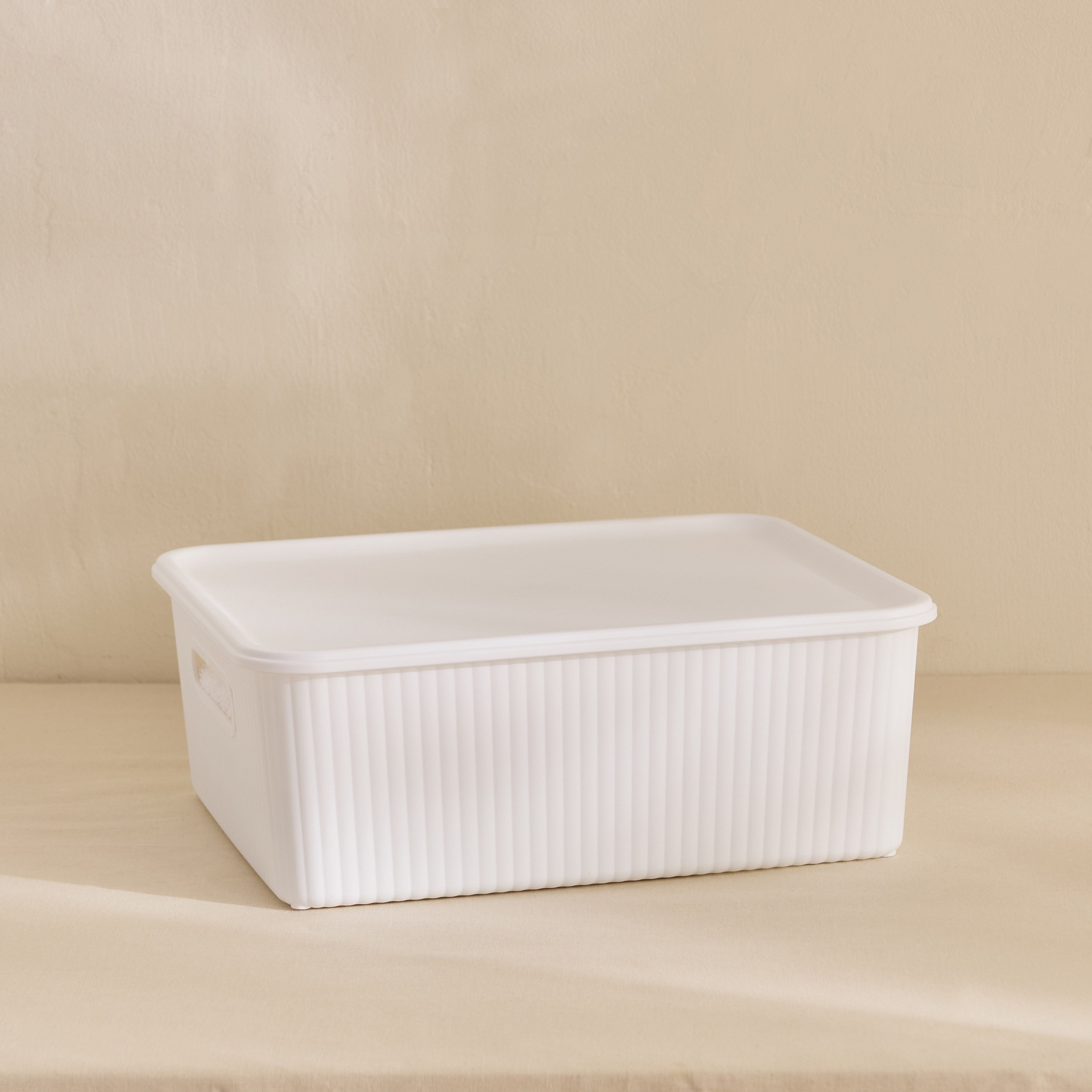 Orion Medium Ribbed Container with Lid-hbxhomeware-hbxbathroom-image-5