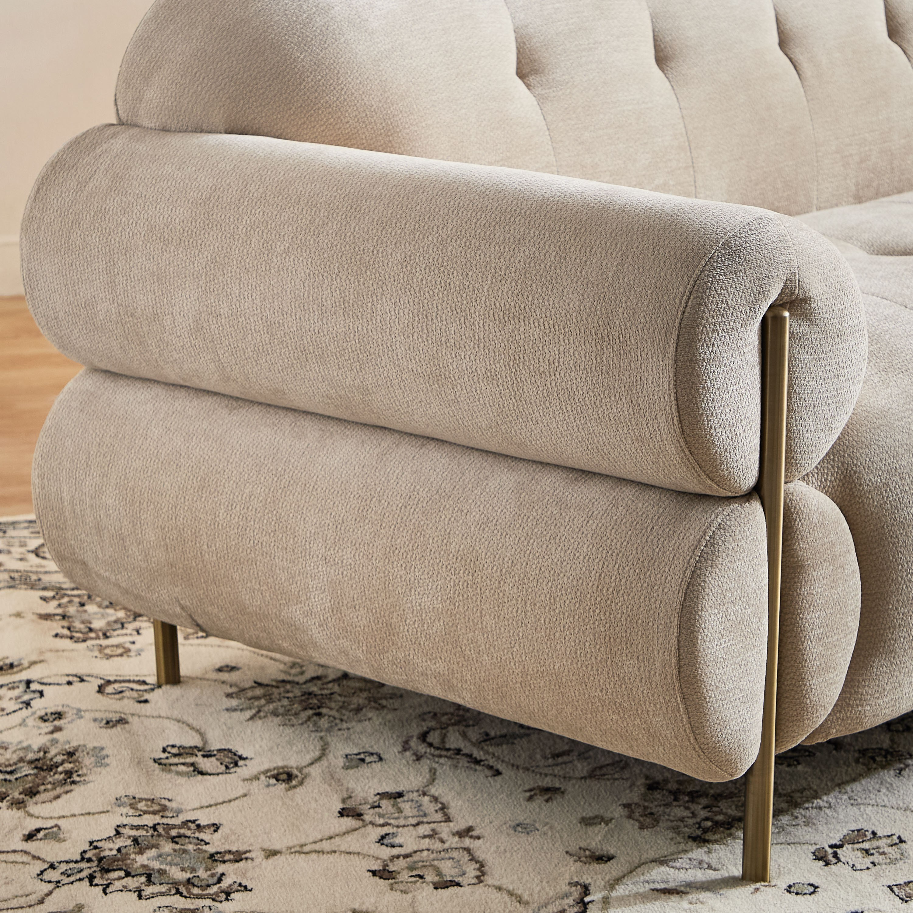 كنبة قماش بـ 3 مقاعد من ترينيتي-hbxlivingroom-sofasandarmchairs-sofas-image-7
